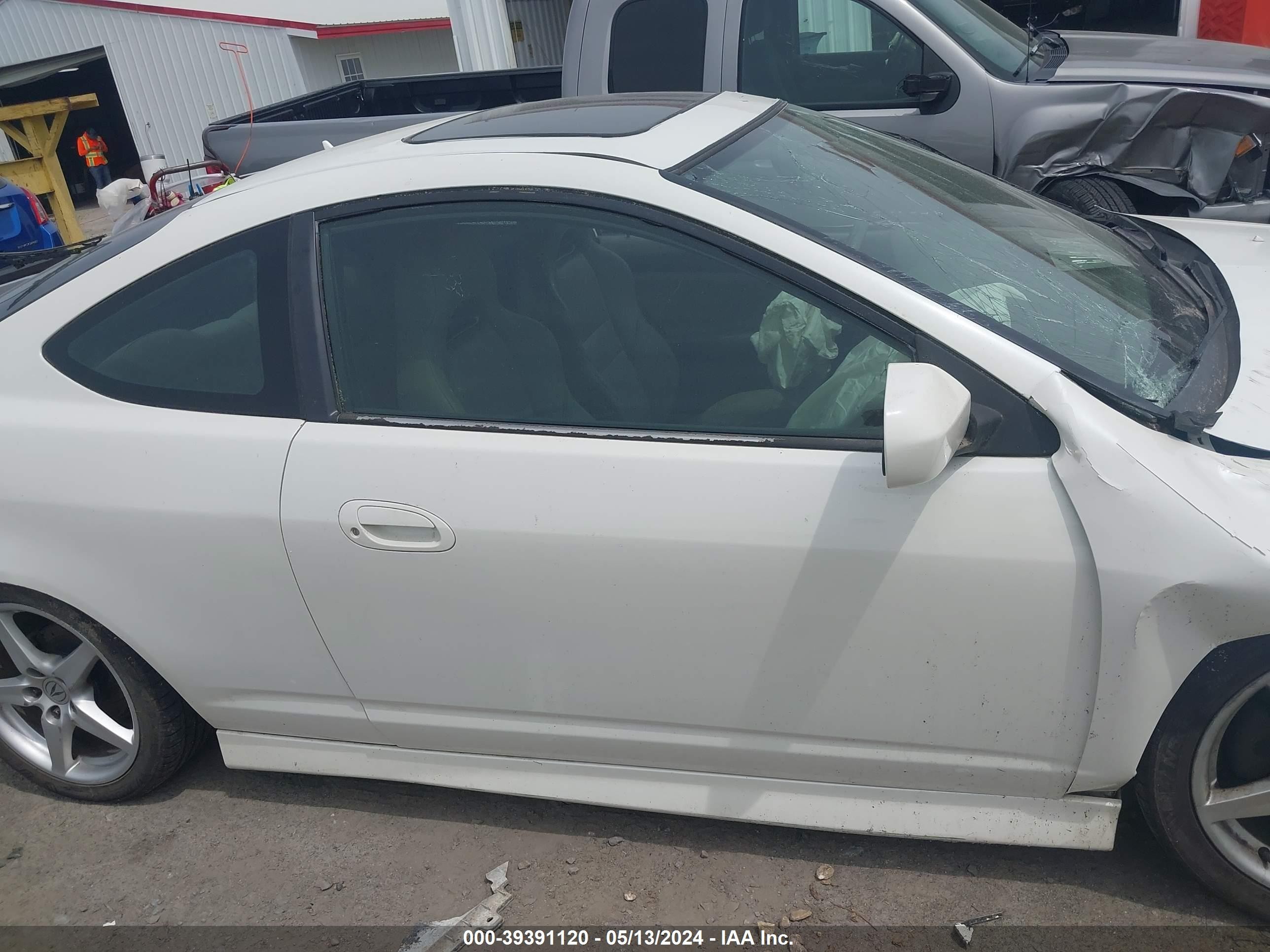 Photo 13 VIN: JH4DC53035S001235 - ACURA RSX 