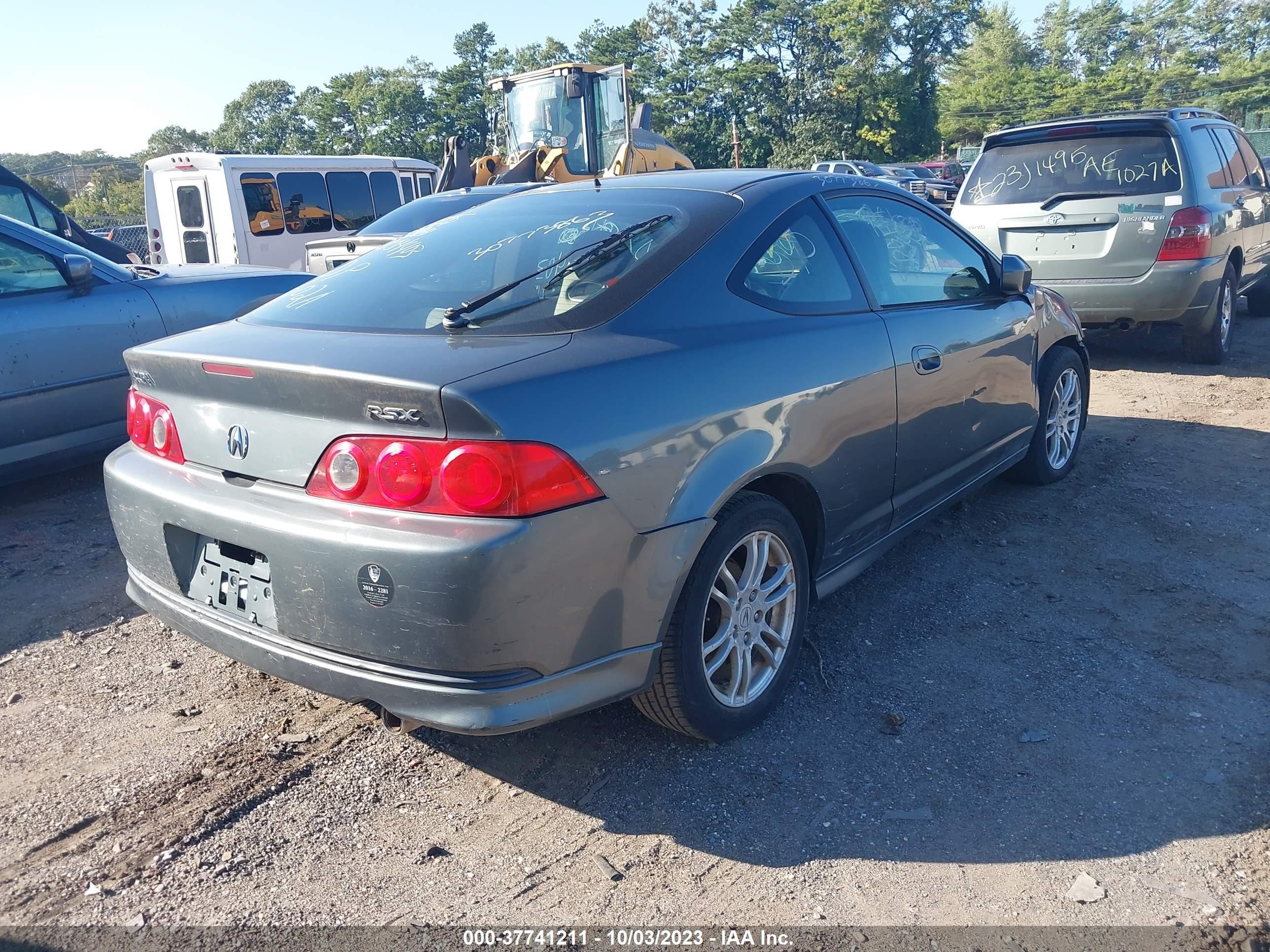 Photo 3 VIN: JH4DC53875S003446 - ACURA RSX 