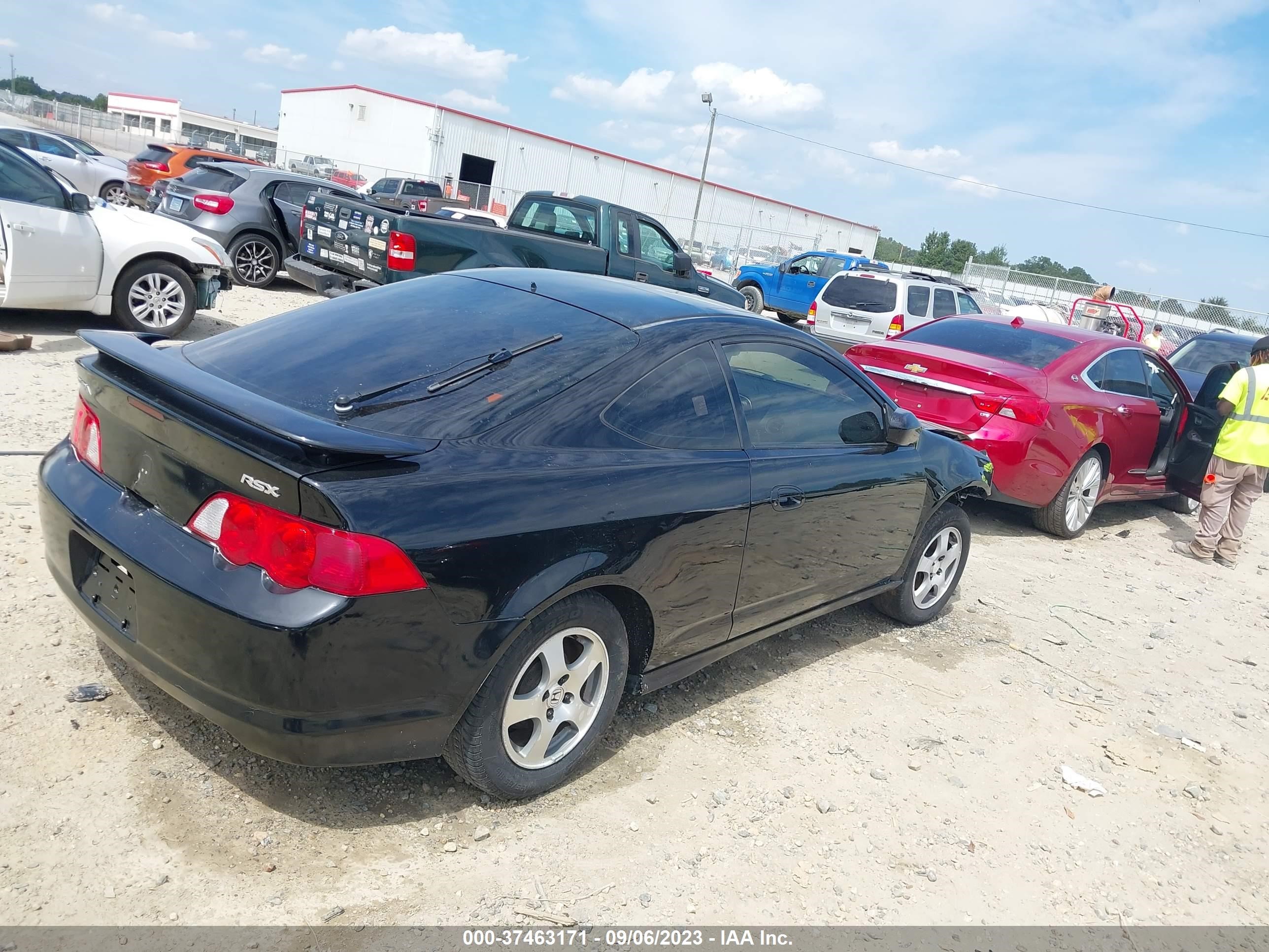 Photo 3 VIN: JH4DC53882C015207 - ACURA RSX 