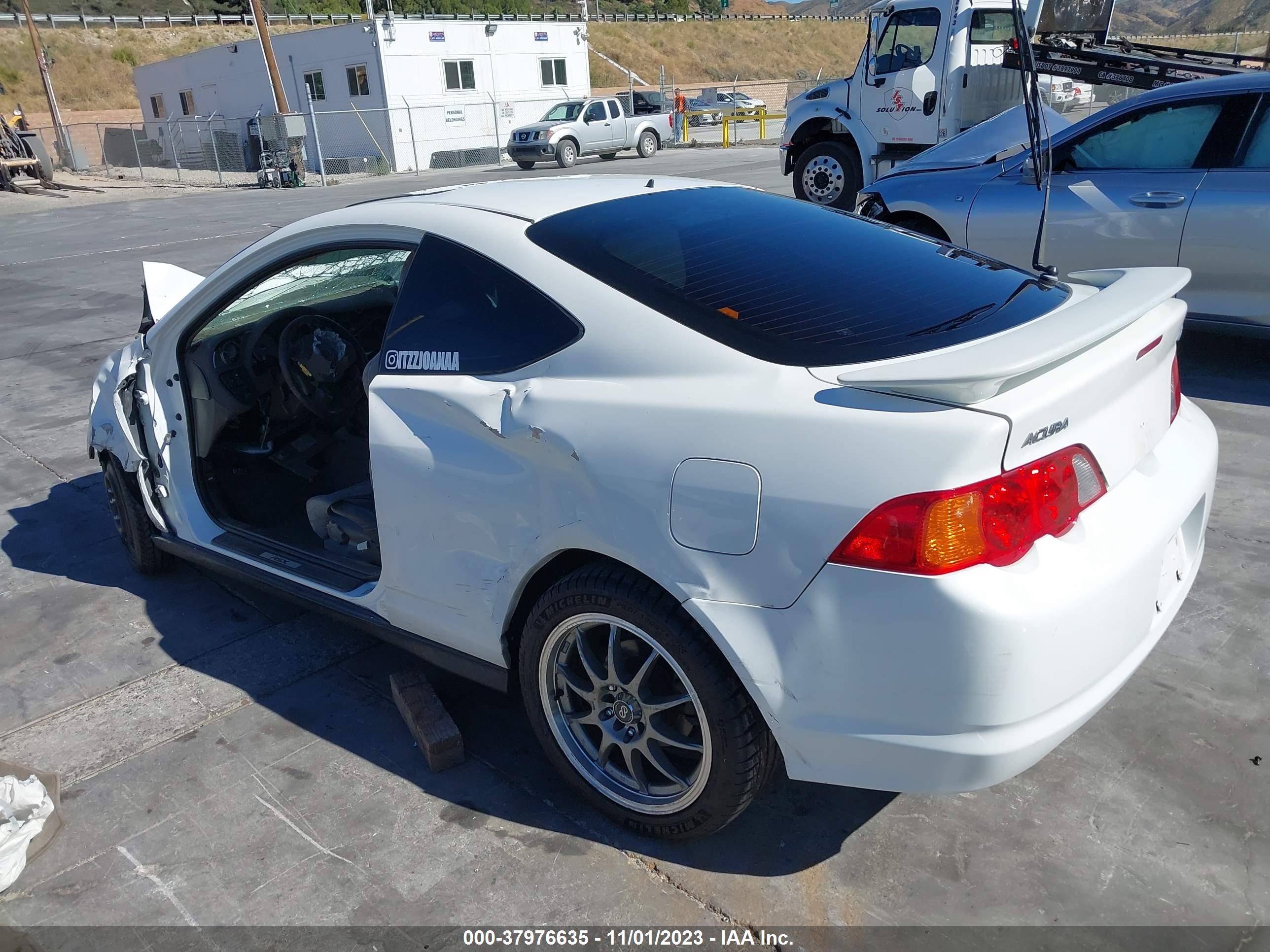 Photo 2 VIN: JH4DC53883C005875 - ACURA RSX 