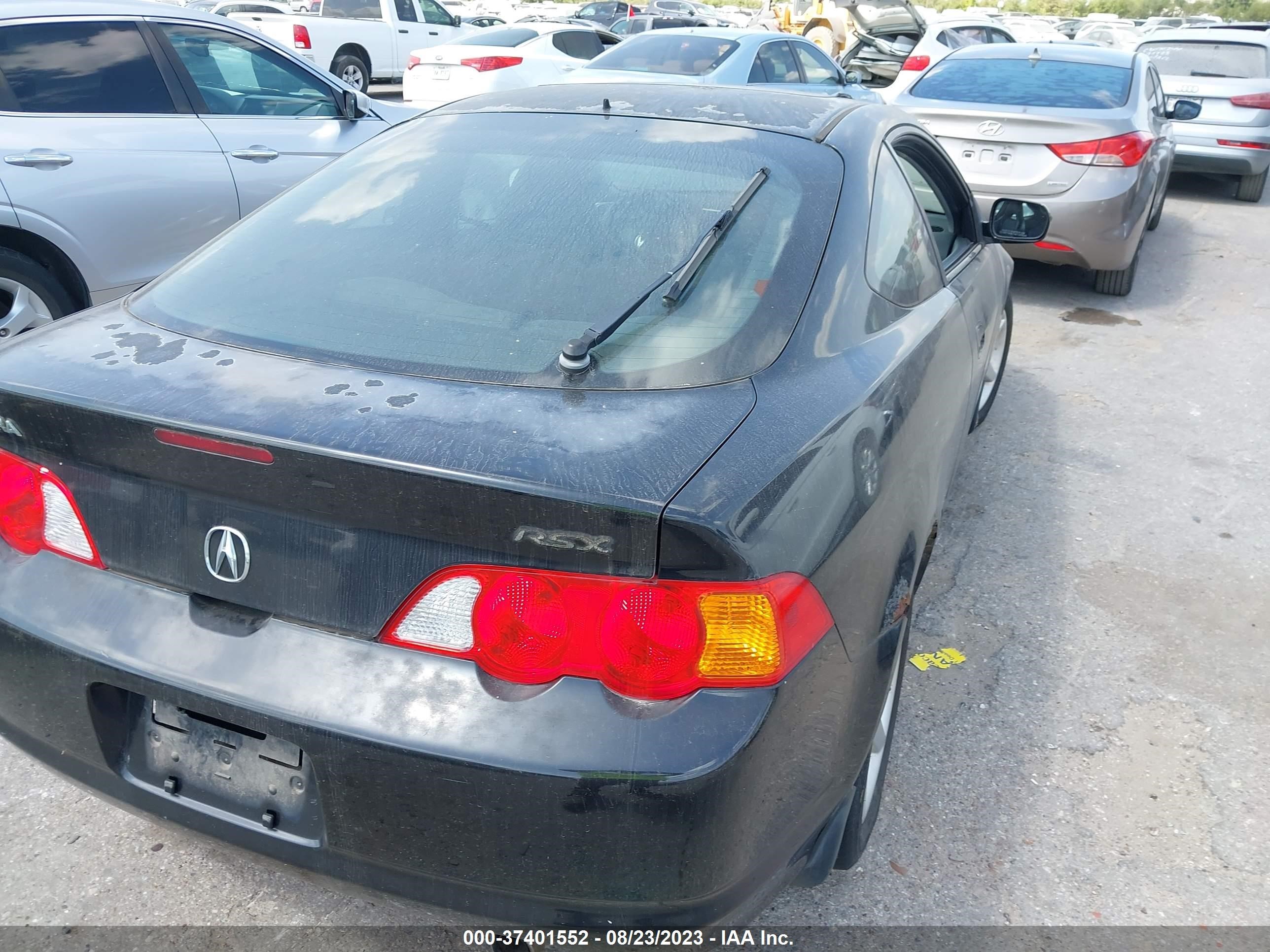 Photo 3 VIN: JH4DC54802C029598 - ACURA RSX 