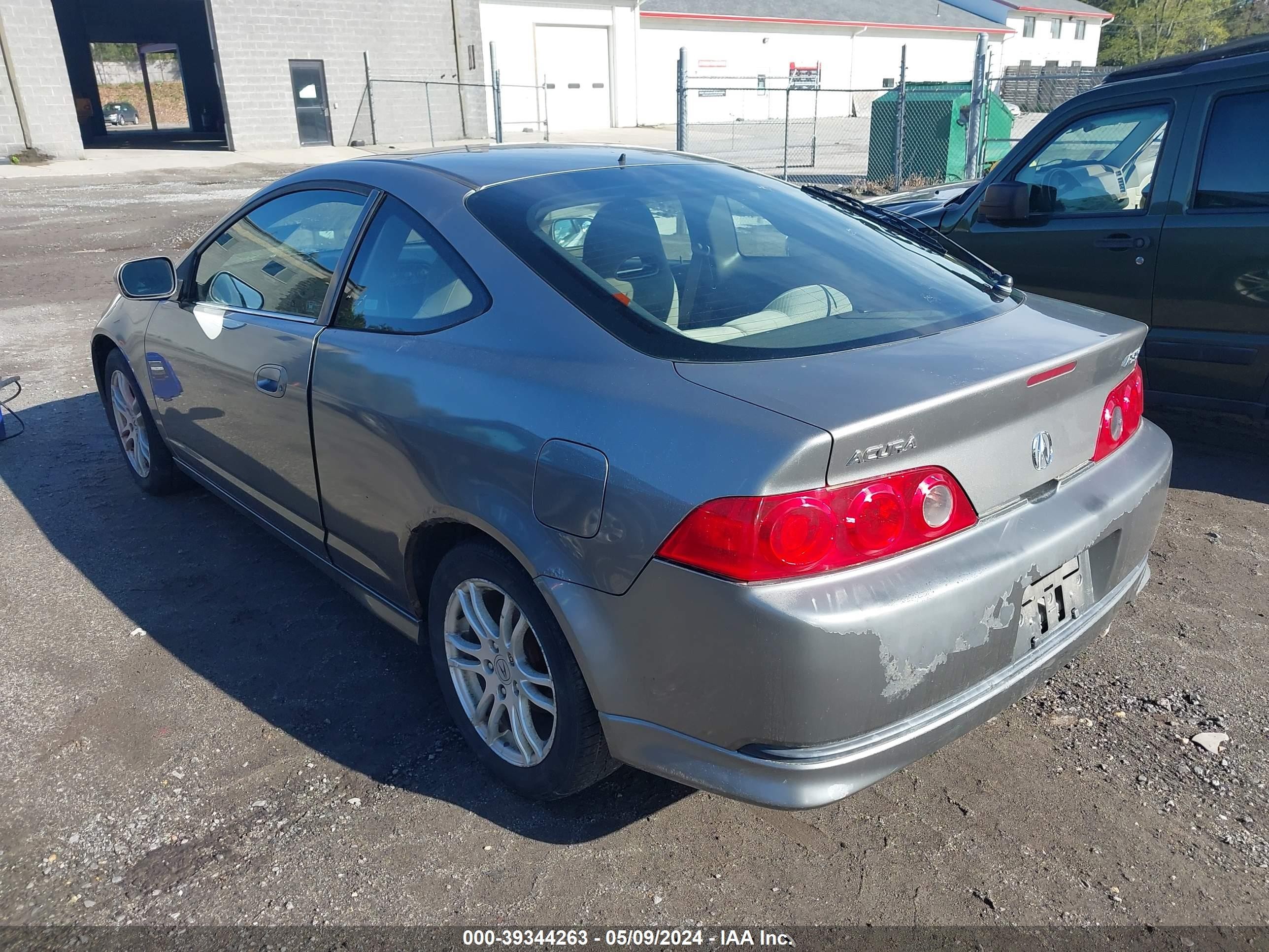 Photo 2 VIN: JH4DC54805S013105 - ACURA RSX 