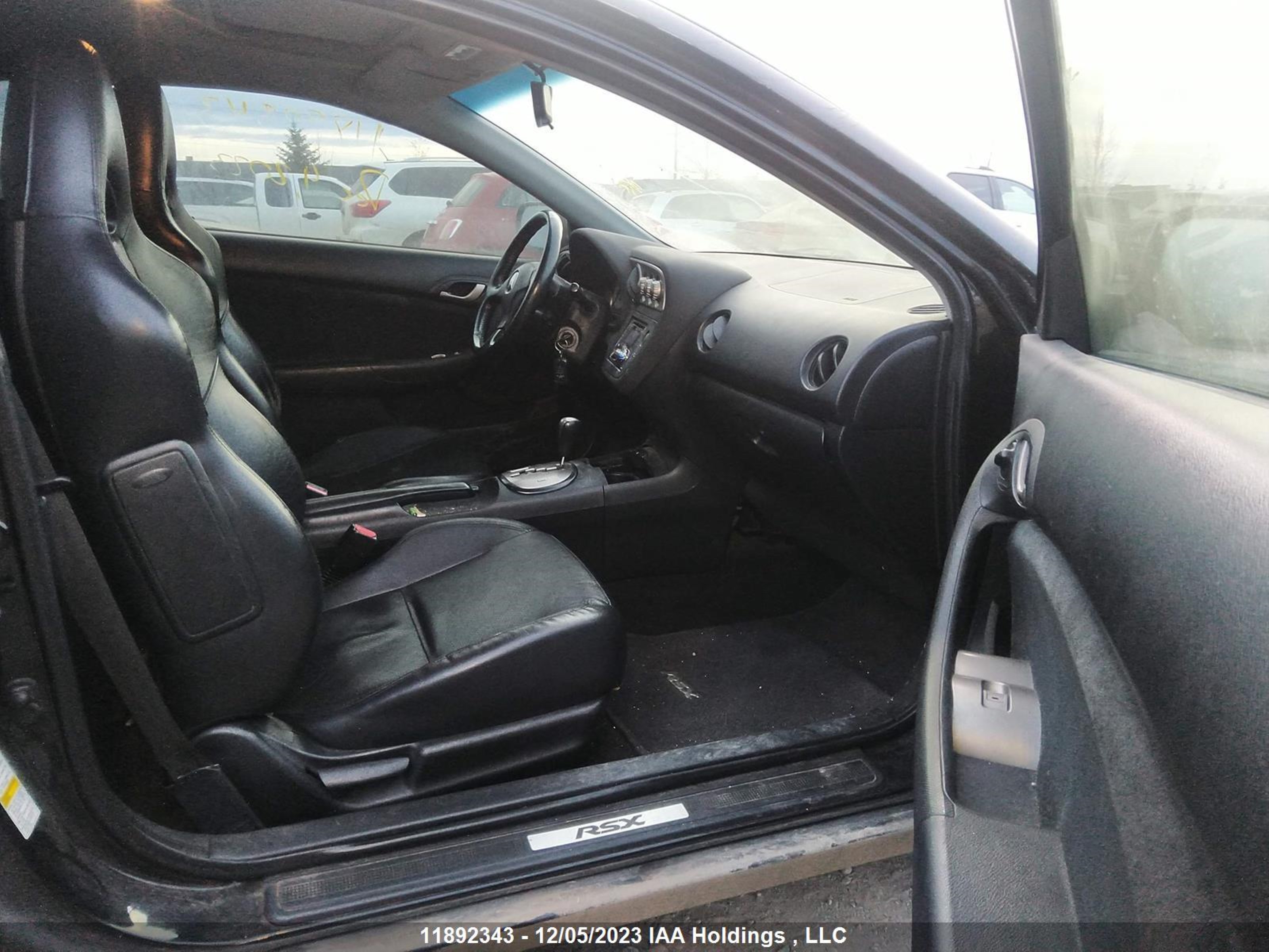 Photo 4 VIN: JH4DC54823C802136 - ACURA RSX 