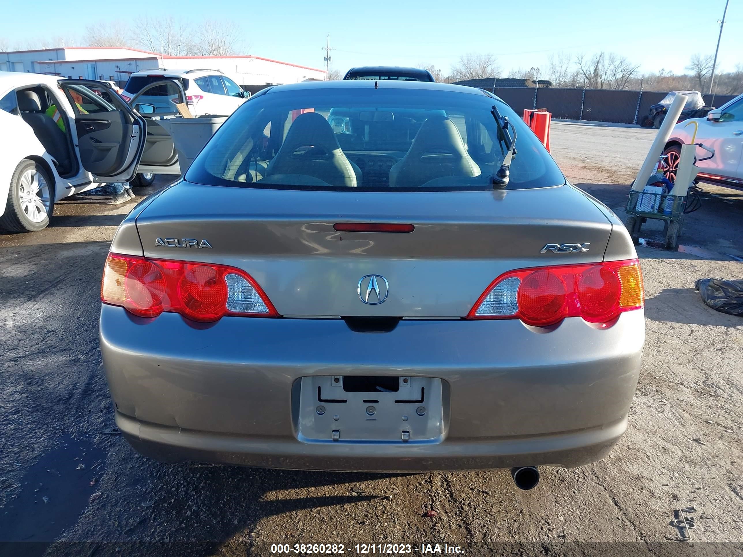 Photo 16 VIN: JH4DC54824S014528 - ACURA RSX 