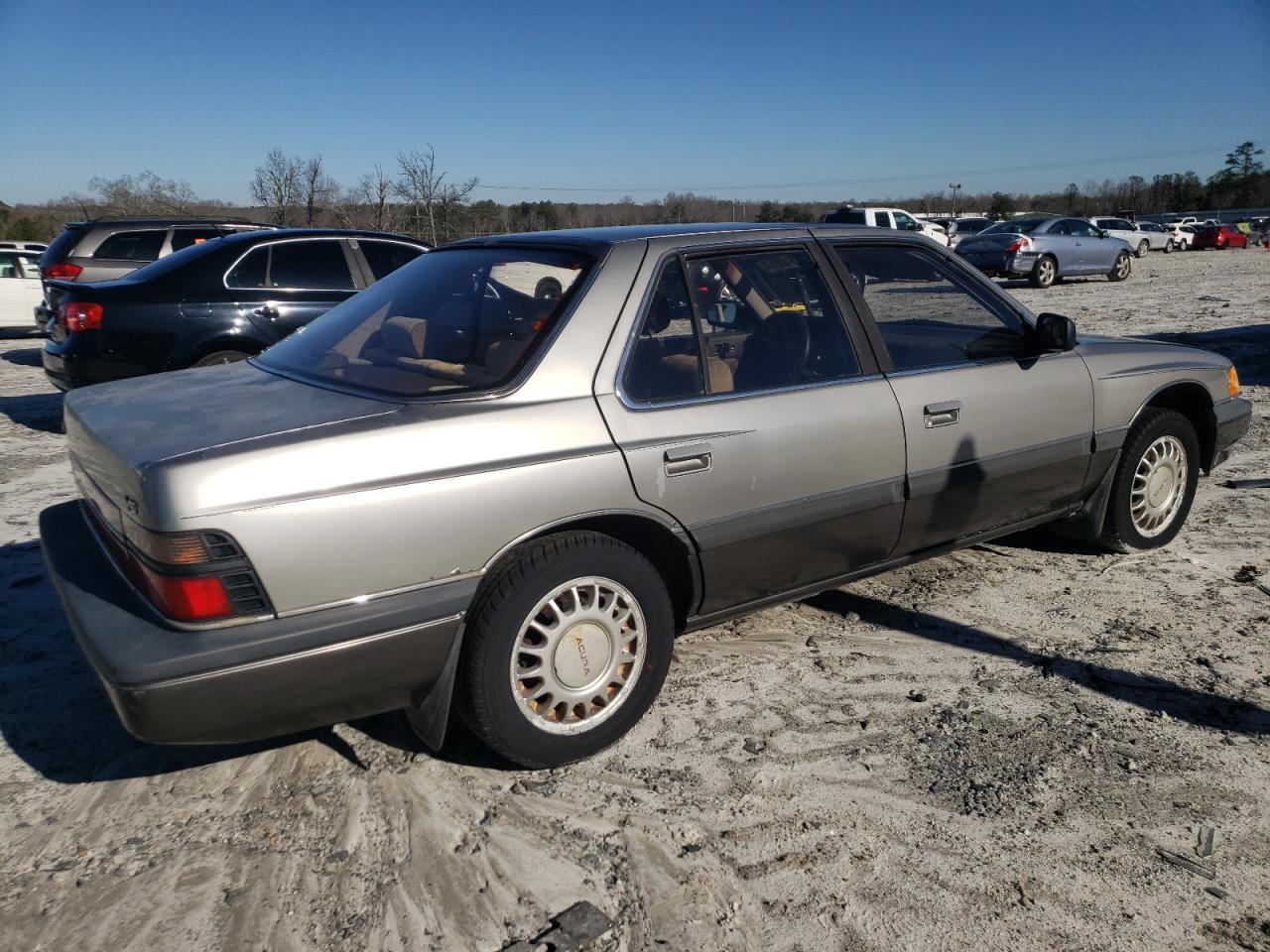 Photo 2 VIN: JH4KA254XHC032461 - ACURA LEGEND 