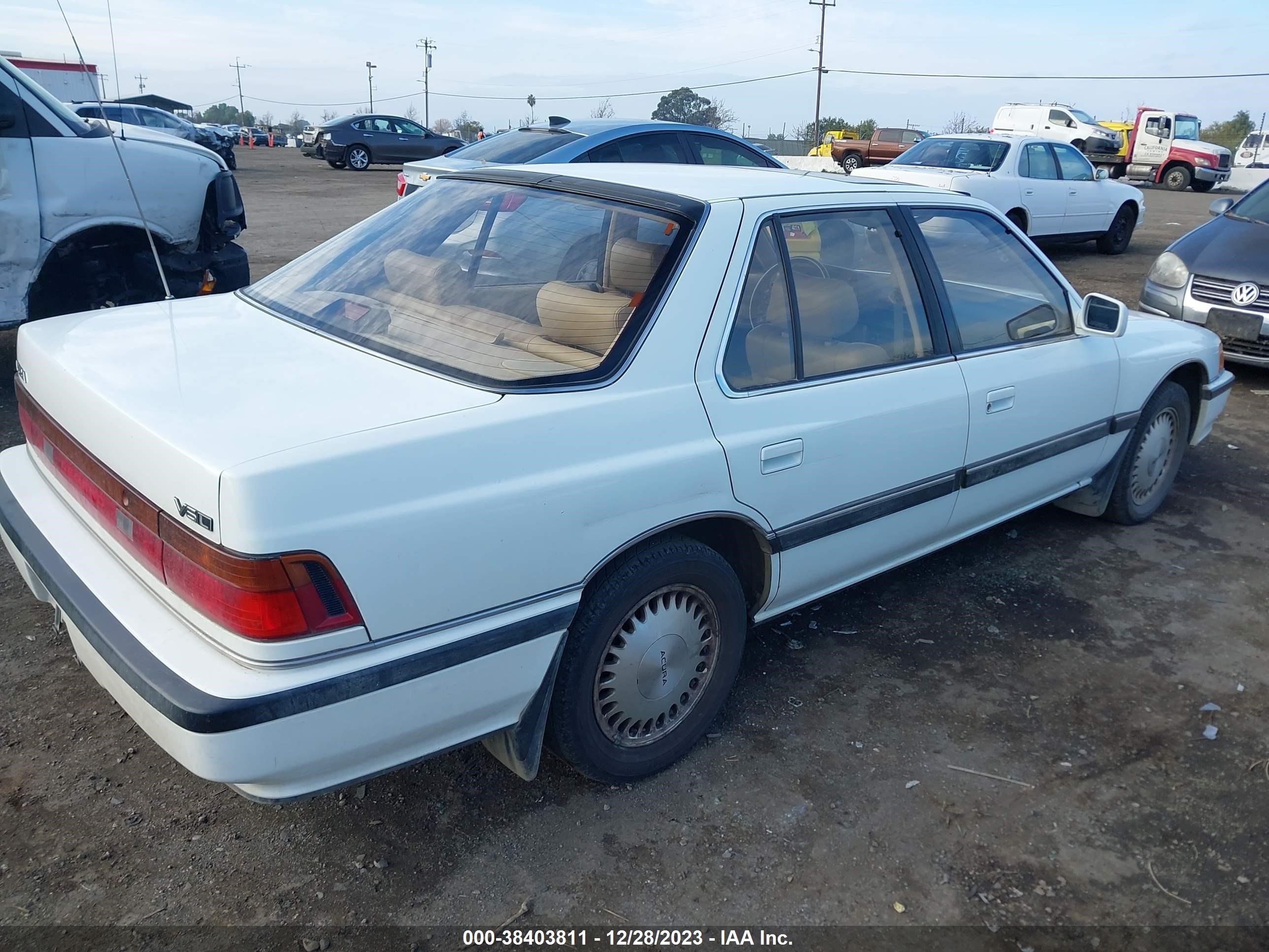 Photo 3 VIN: JH4KA4665LC041413 - ACURA LEGEND 