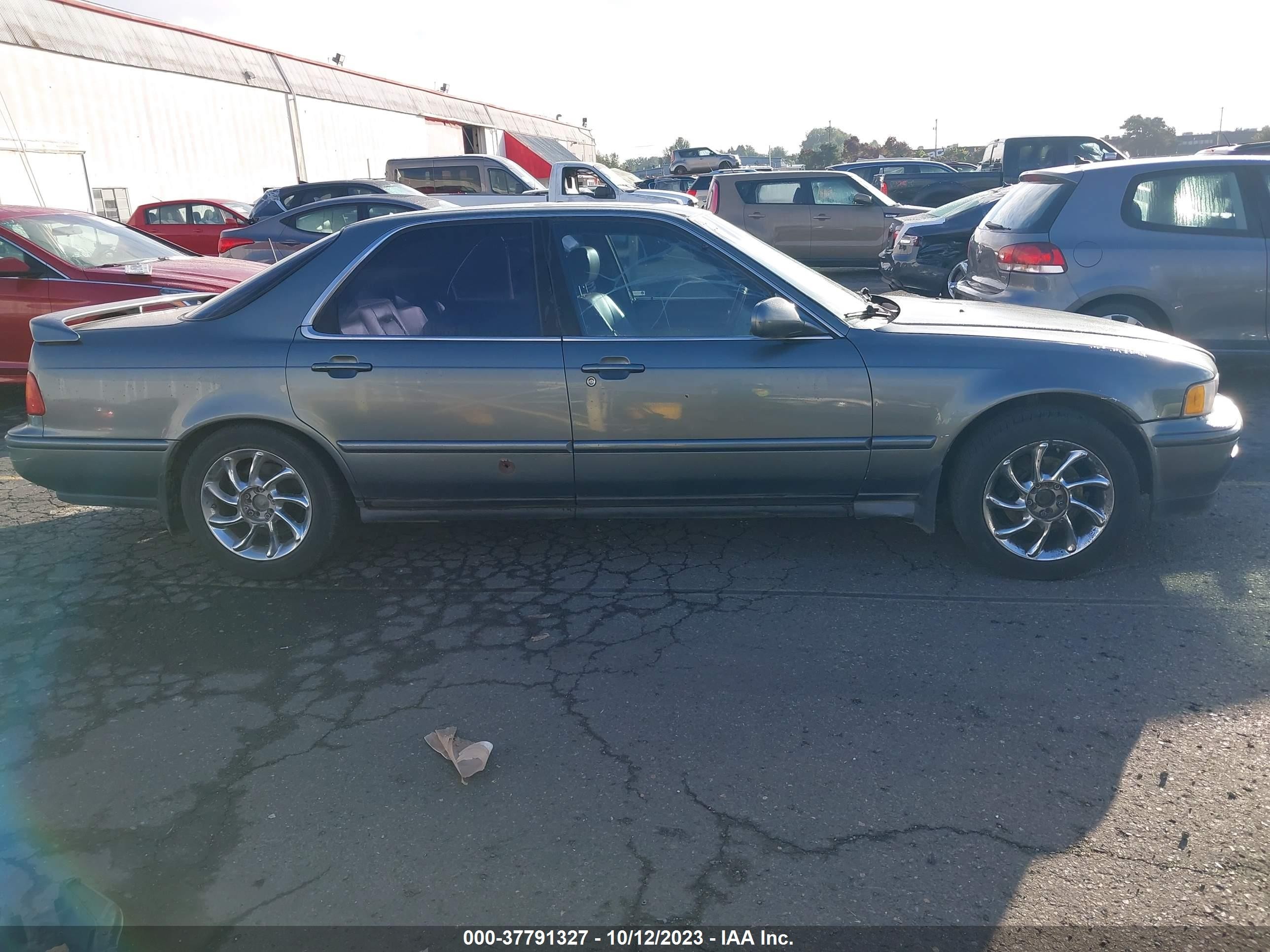 Photo 11 VIN: JH4KA7667RC019259 - ACURA LEGEND 