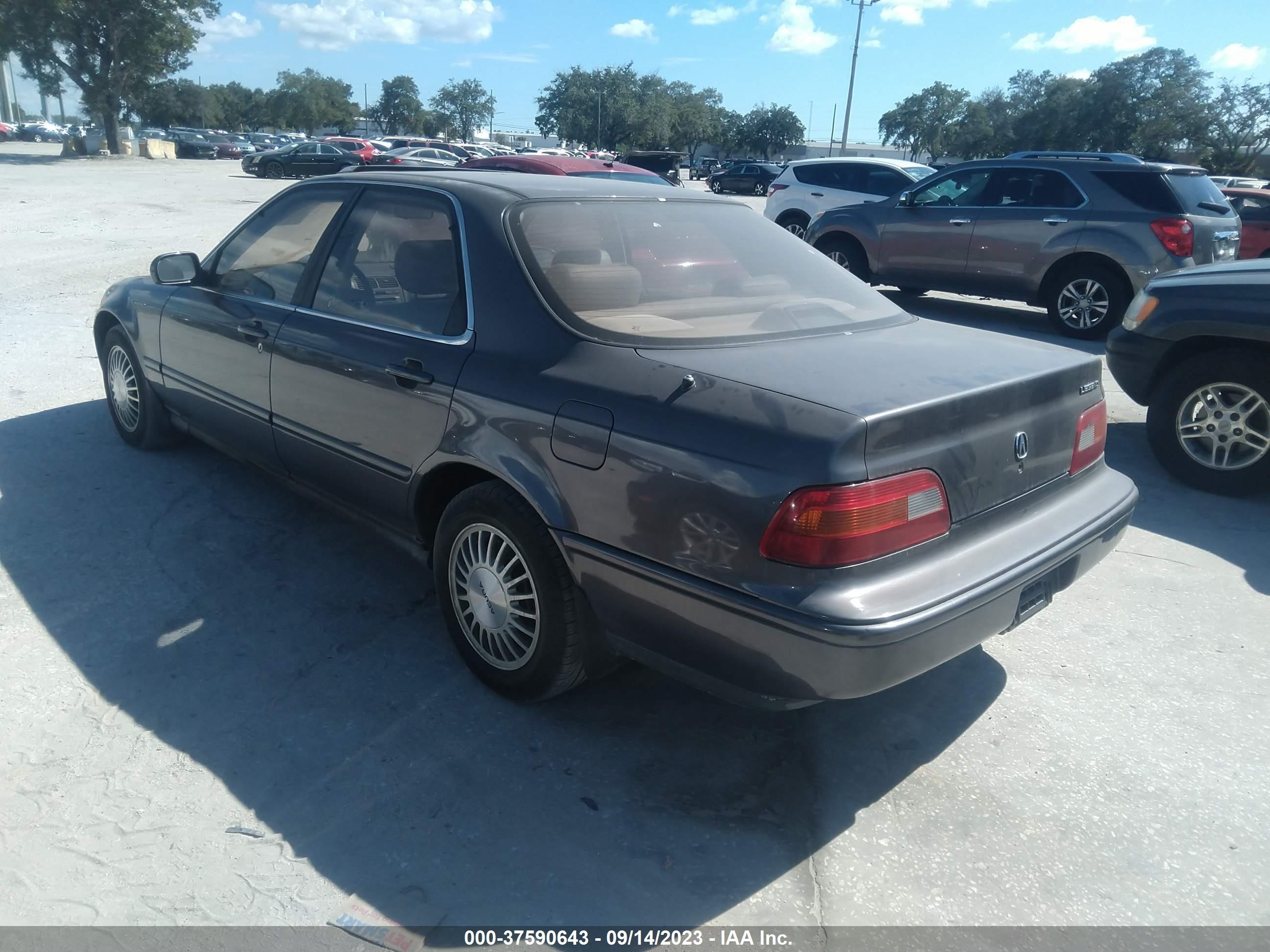 Photo 2 VIN: JH4KA7678NC039006 - ACURA LEGEND 