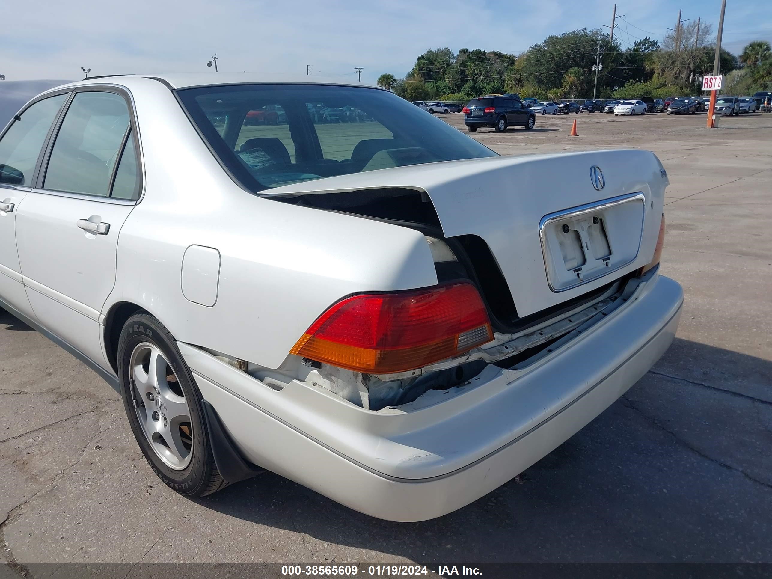 Photo 5 VIN: JH4KA9649VC003889 - ACURA RL 