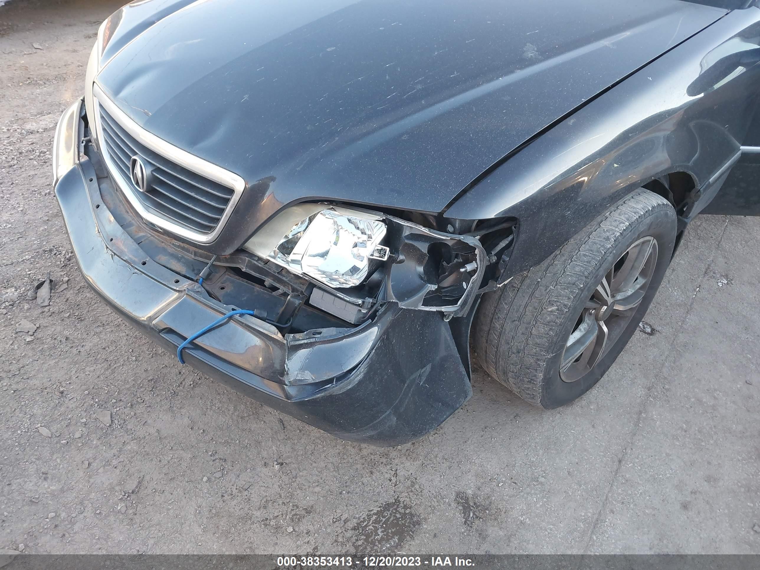 Photo 5 VIN: JH4KA96522C000675 - ACURA RL 