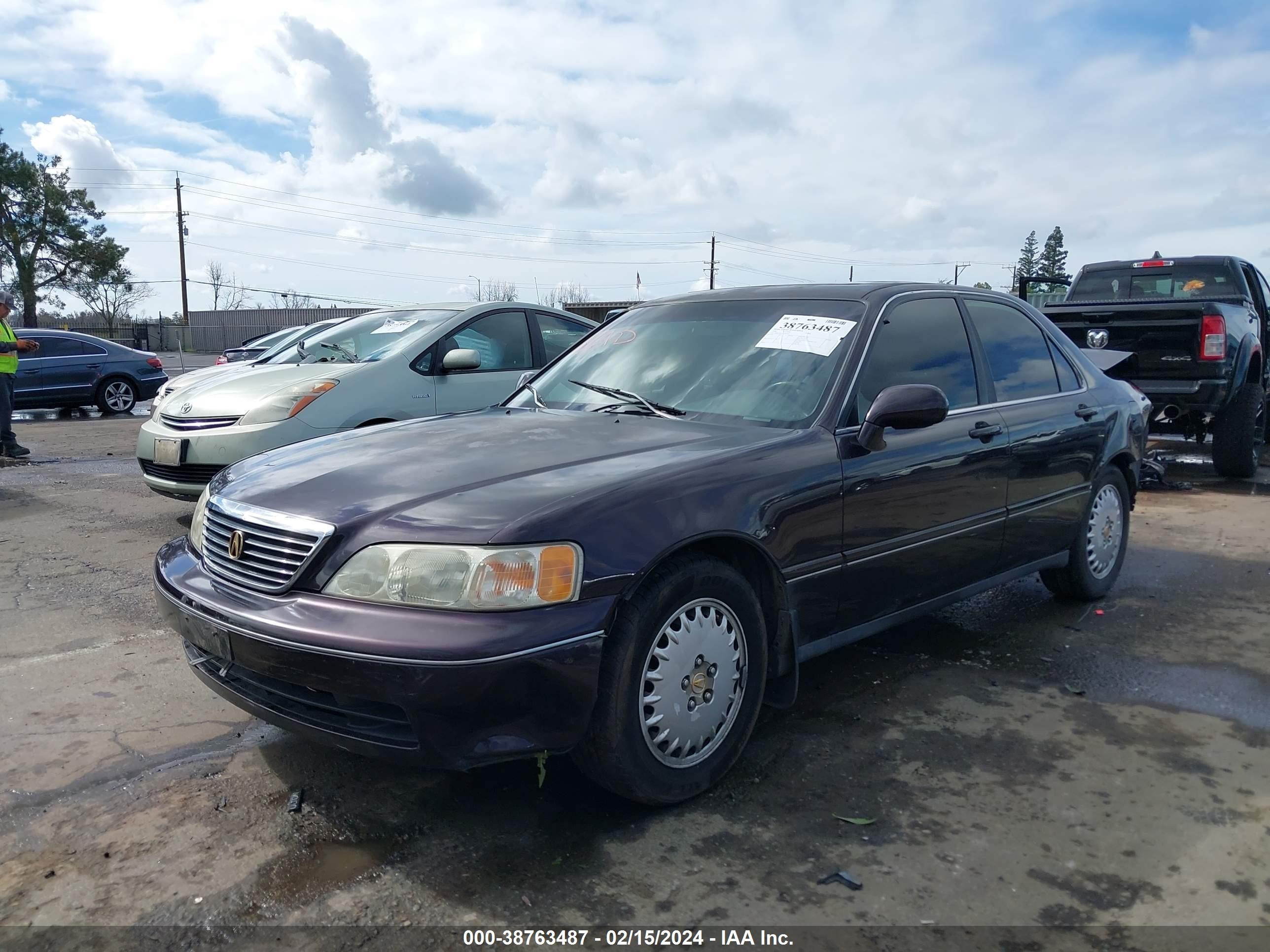 Photo 1 VIN: JH4KA9654TC010741 - ACURA RL 