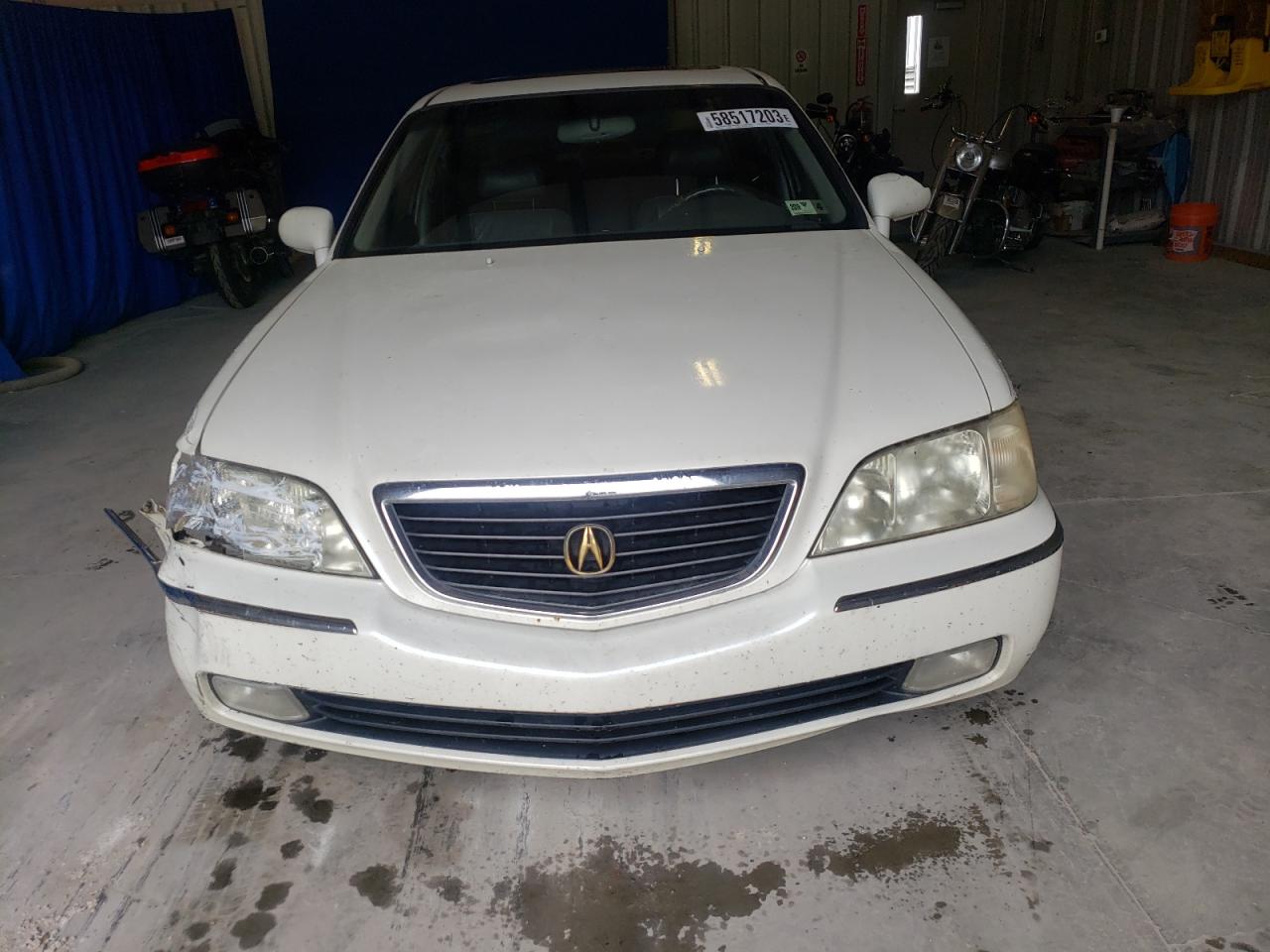 Photo 4 VIN: JH4KA96581C002204 - ACURA RL 