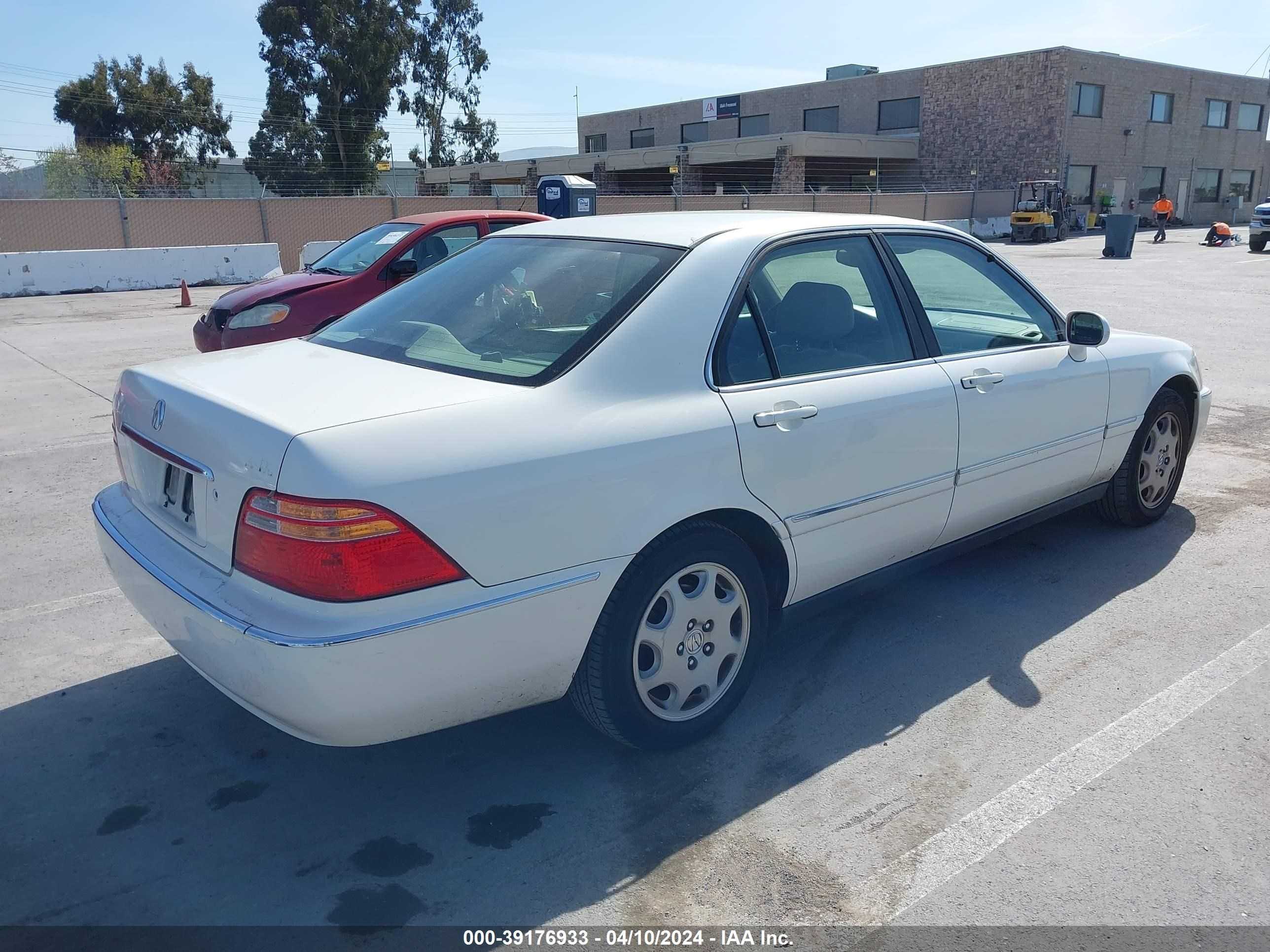 Photo 3 VIN: JH4KA9658YC009924 - ACURA RL 