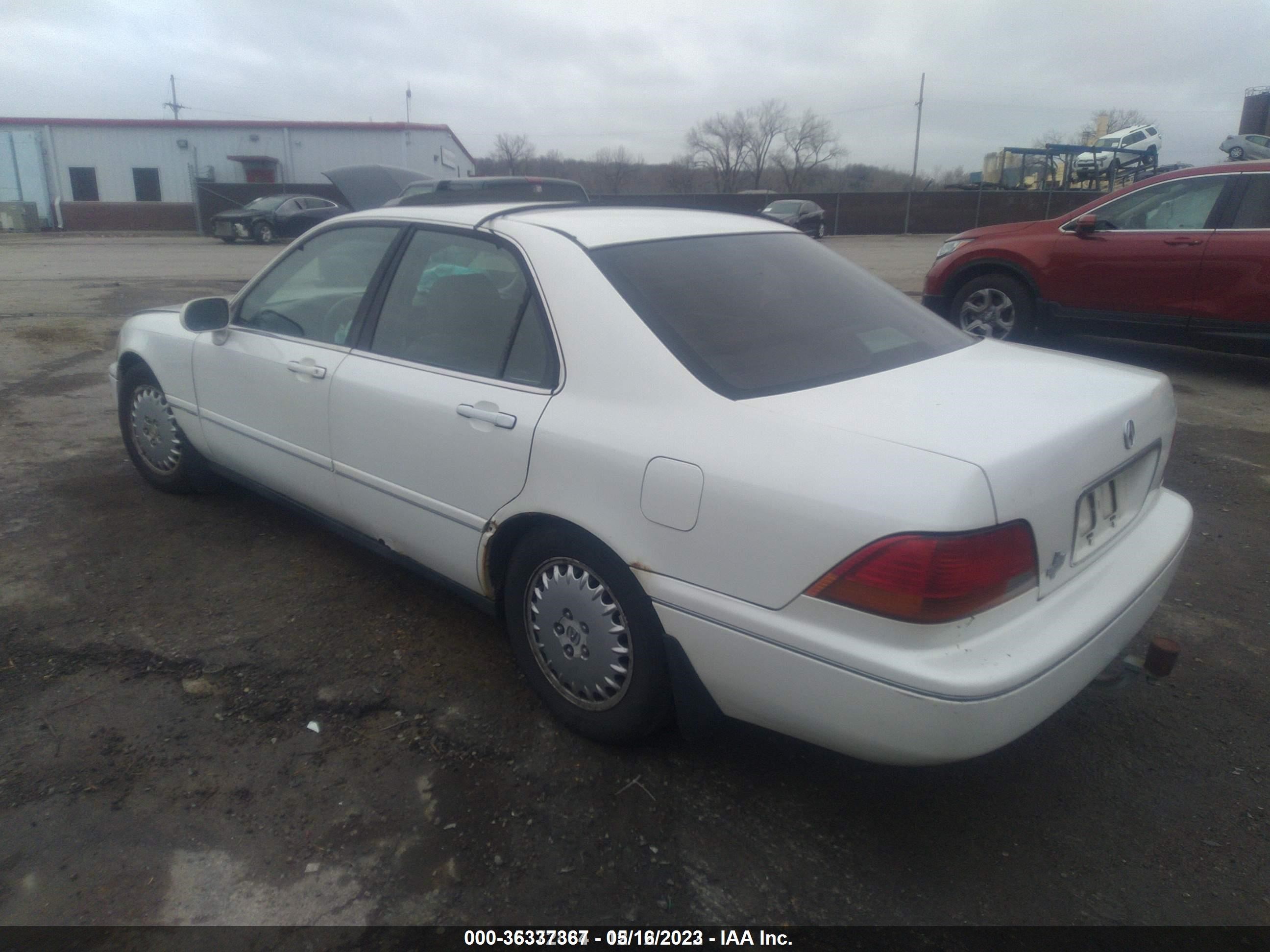 Photo 2 VIN: JH4KA965XVC011282 - ACURA RL 