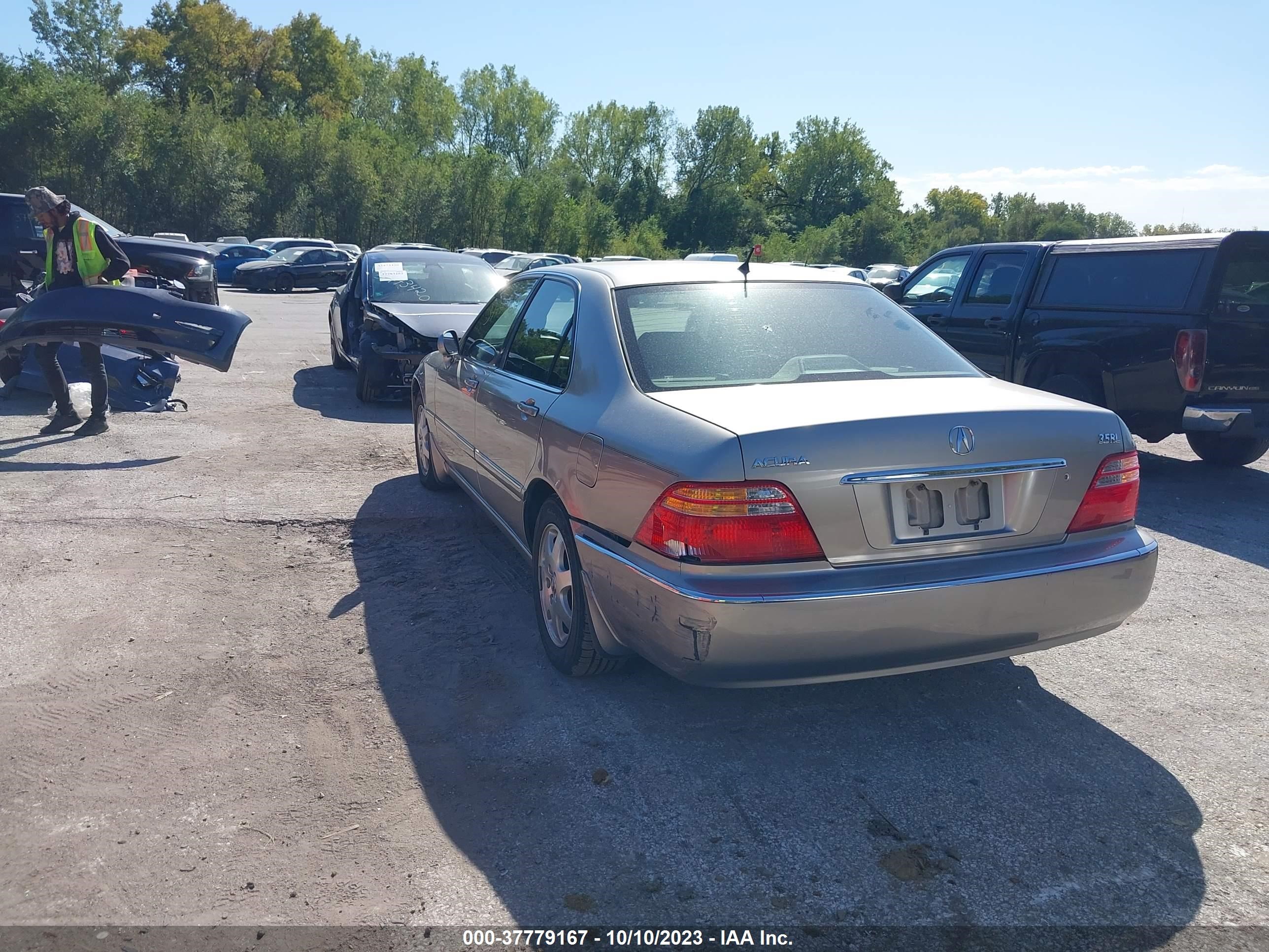 Photo 2 VIN: JH4KA96612C015046 - ACURA RL 