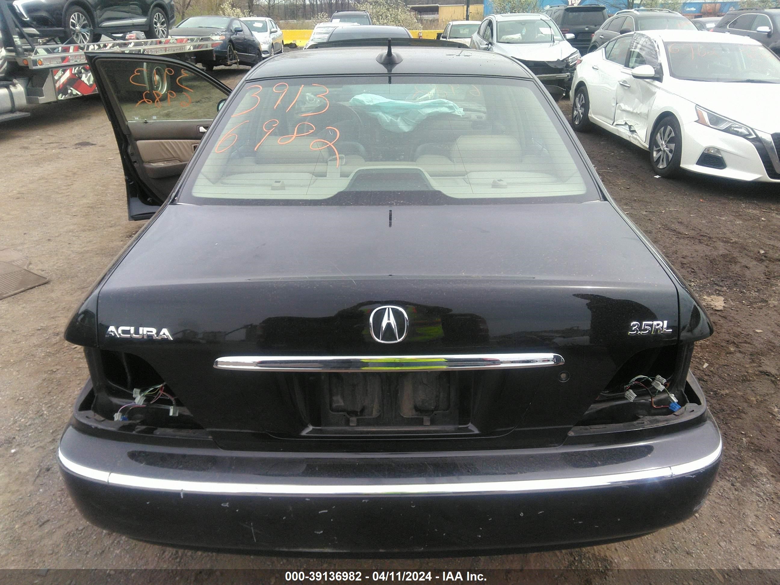 Photo 15 VIN: JH4KA96624C003779 - ACURA RL 