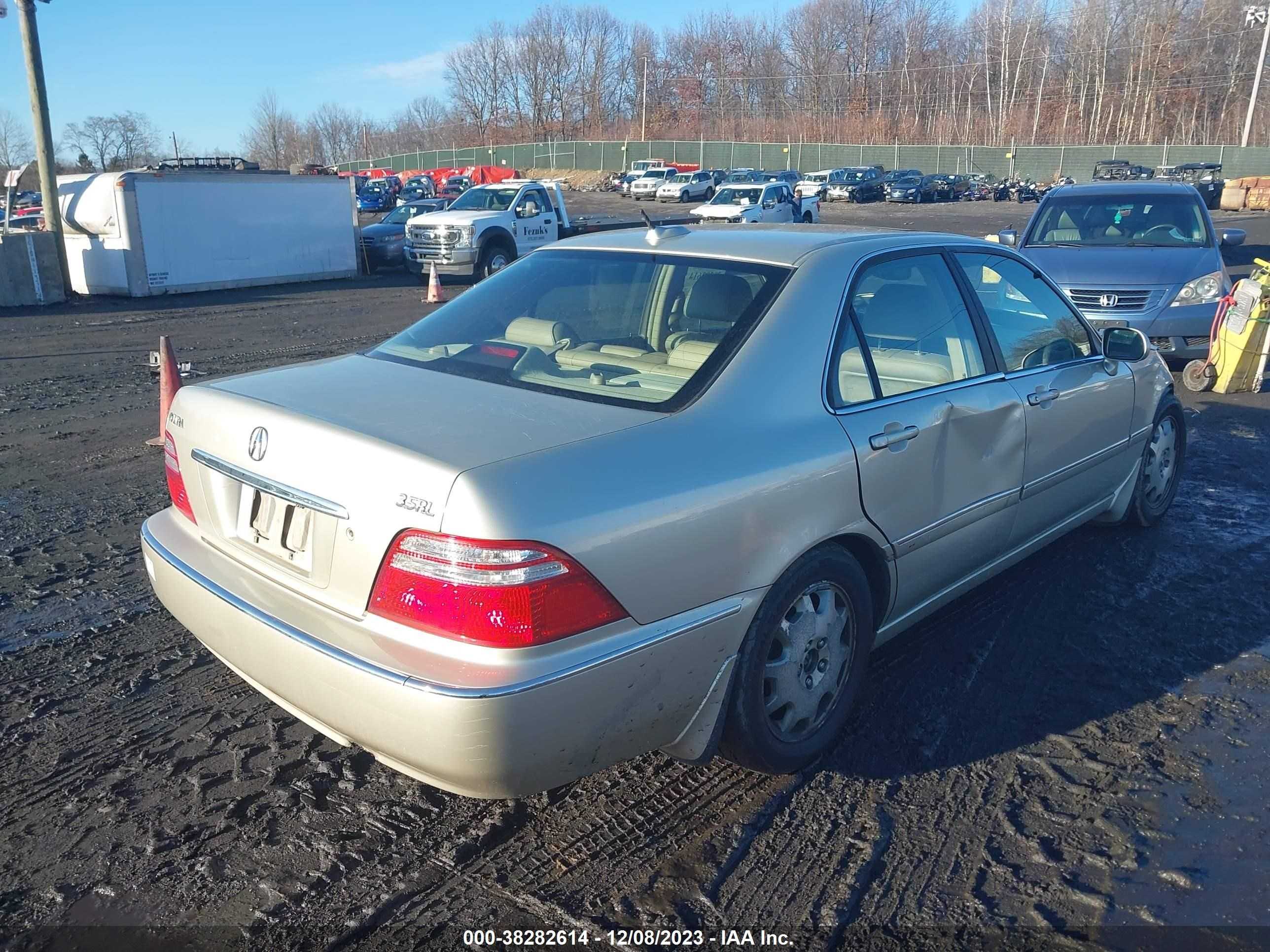 Photo 3 VIN: JH4KA96654C002187 - ACURA RL 