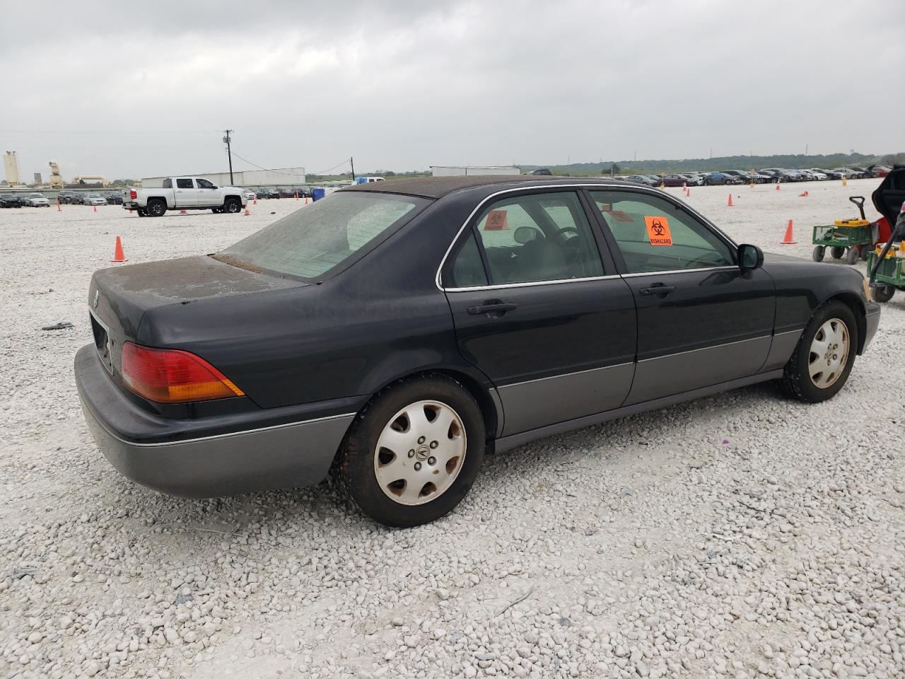 Photo 2 VIN: JH4KA9683WC010910 - ACURA RL 