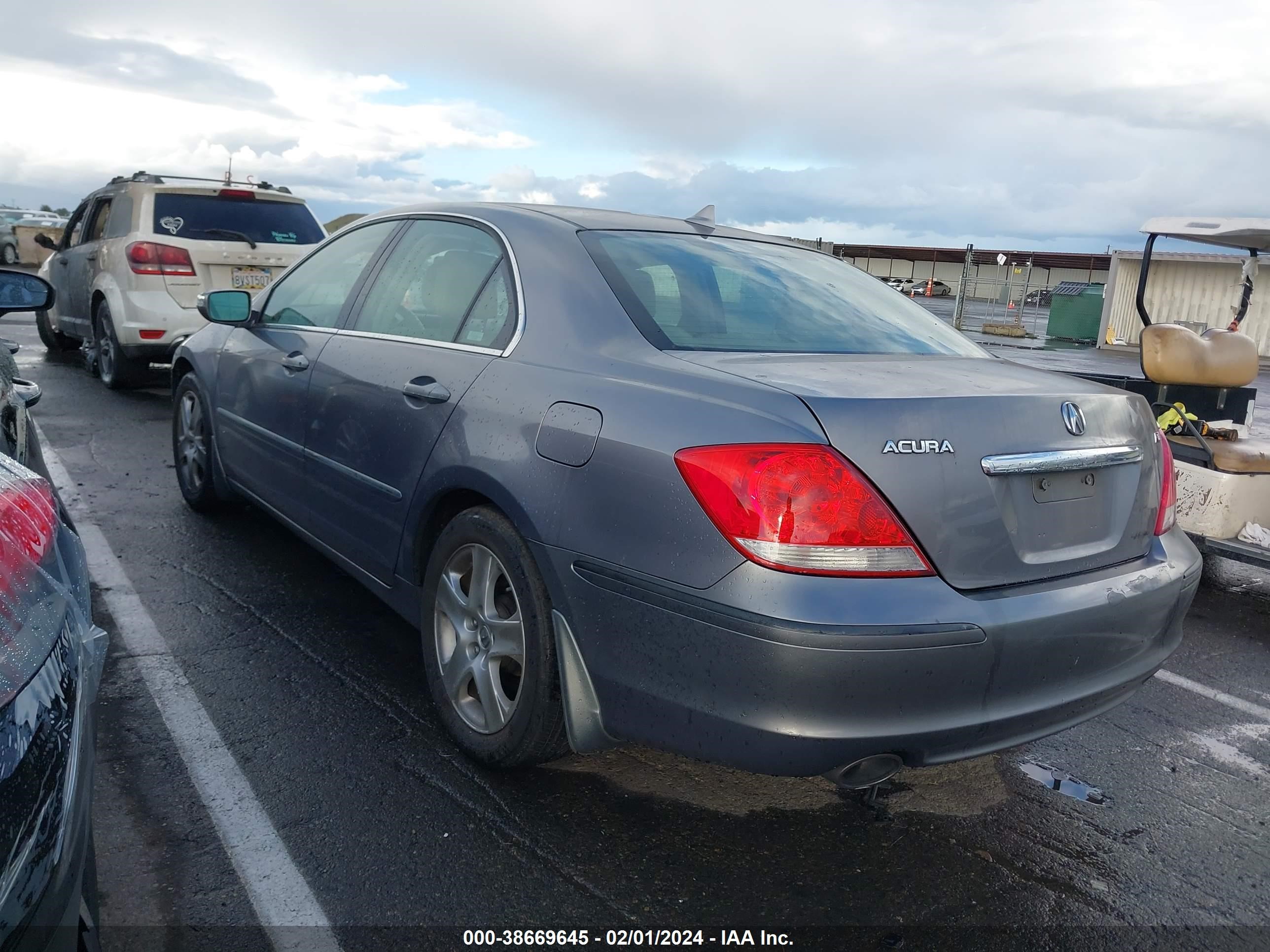 Photo 2 VIN: JH4KB16515C012867 - ACURA RL 