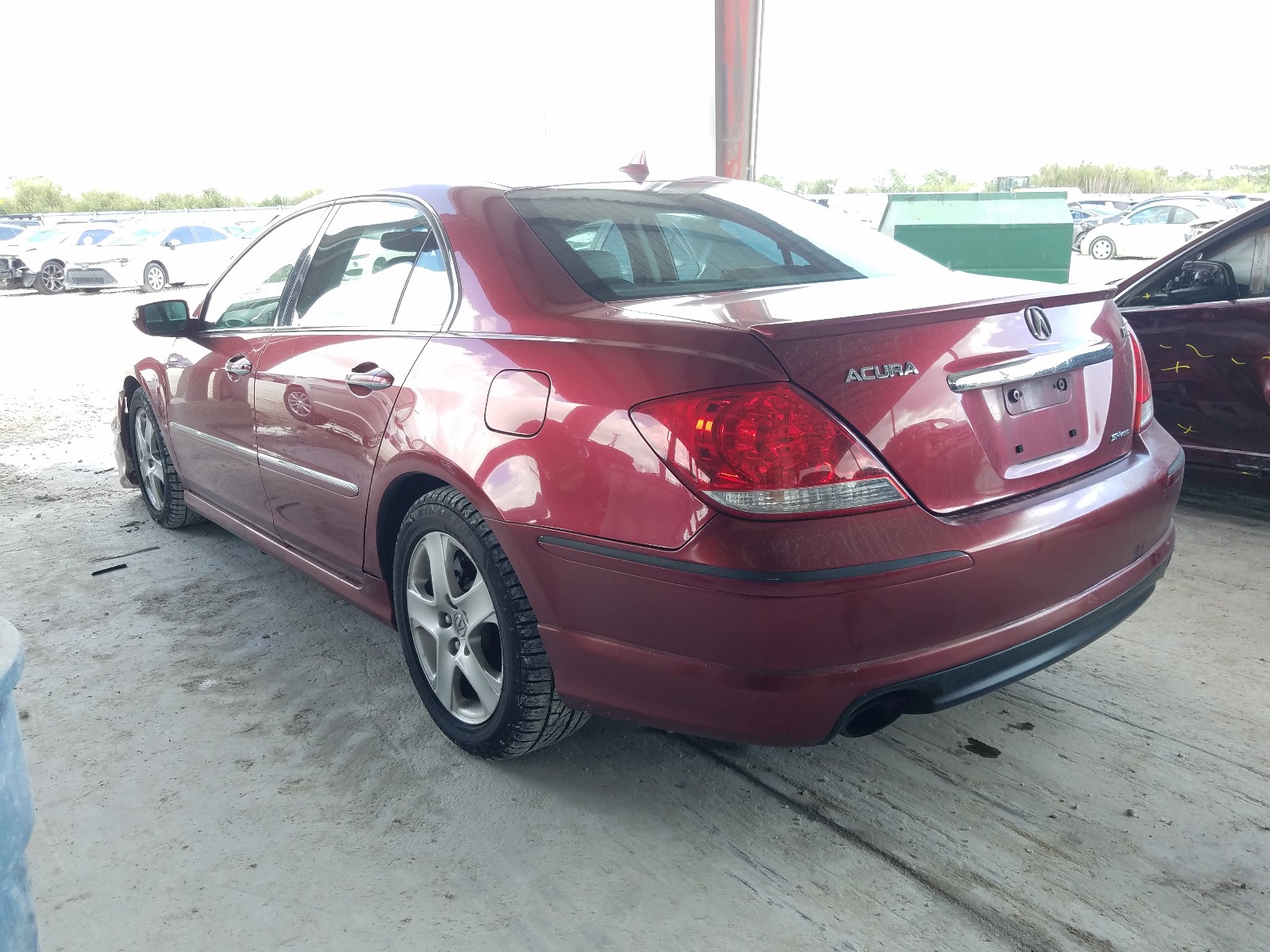 Photo 2 VIN: JH4KB16516C002471 - ACURA RL 