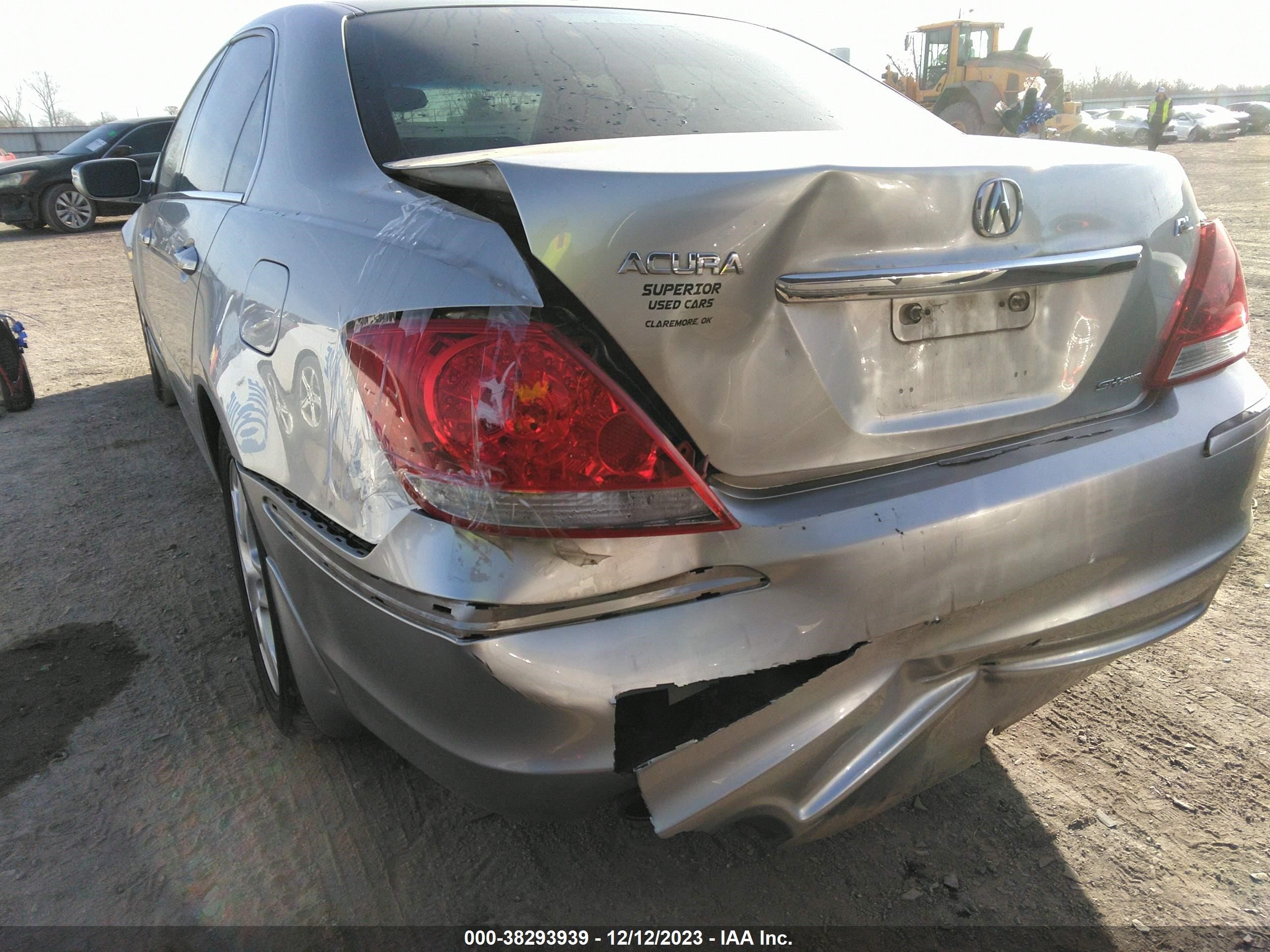 Photo 5 VIN: JH4KB16517C002035 - ACURA RL 