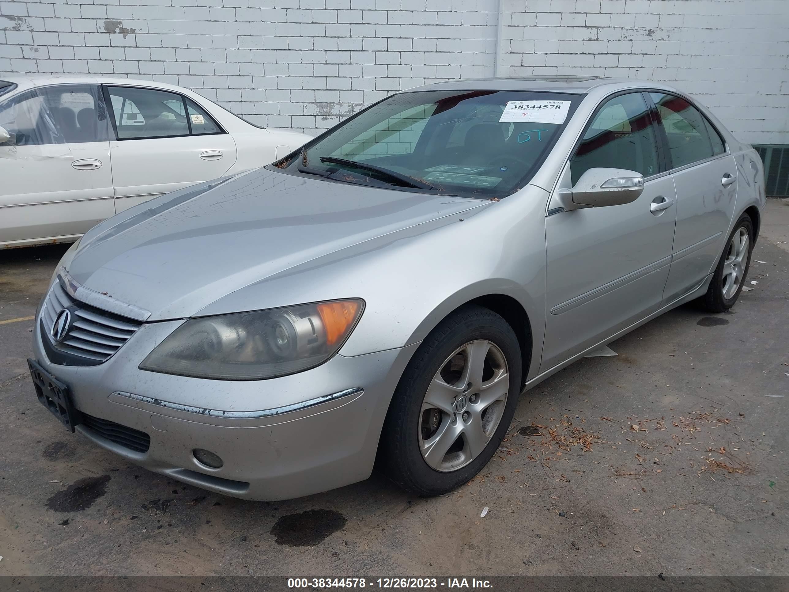 Photo 1 VIN: JH4KB16526C004990 - ACURA RL 