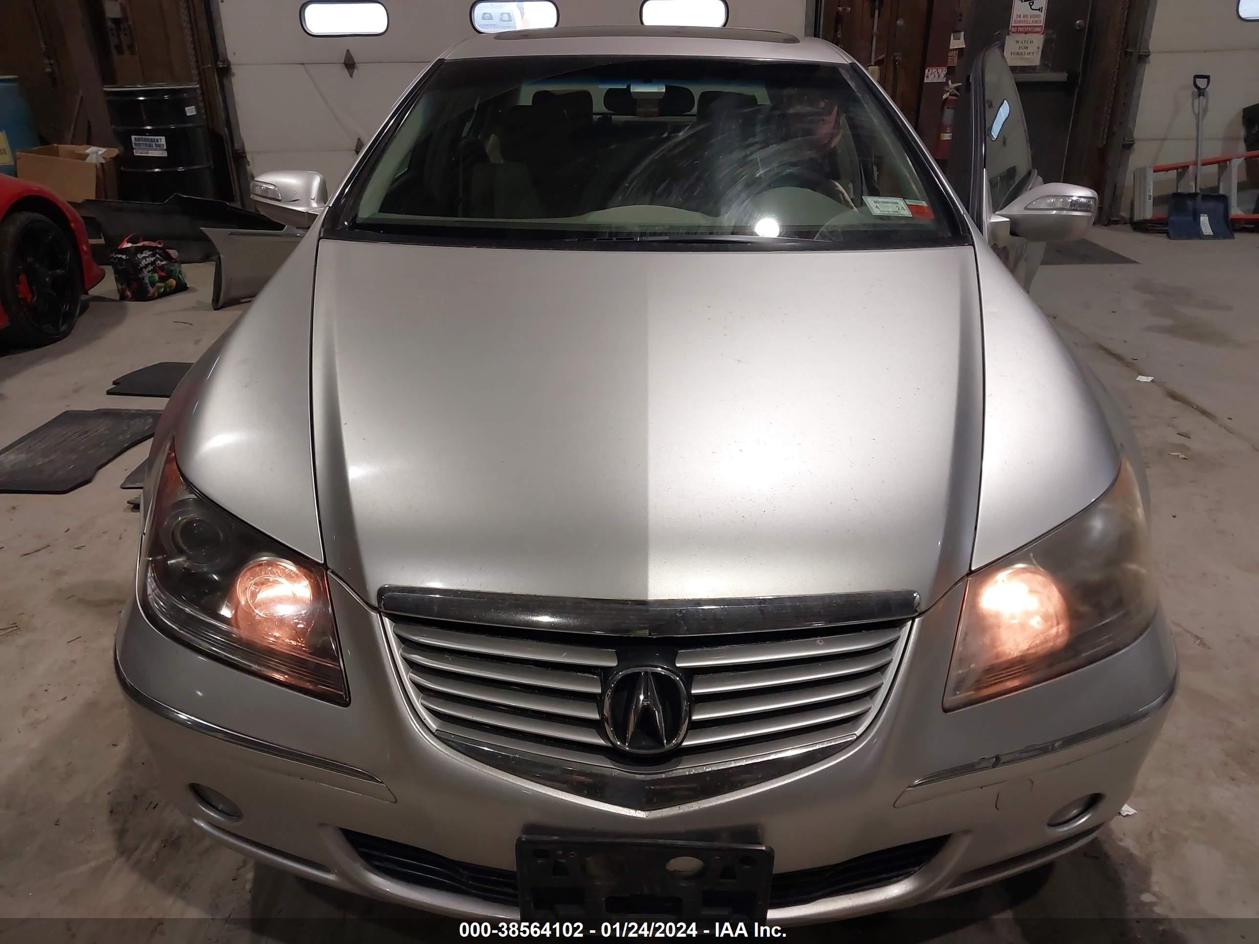 Photo 11 VIN: JH4KB16565C017773 - ACURA RL 