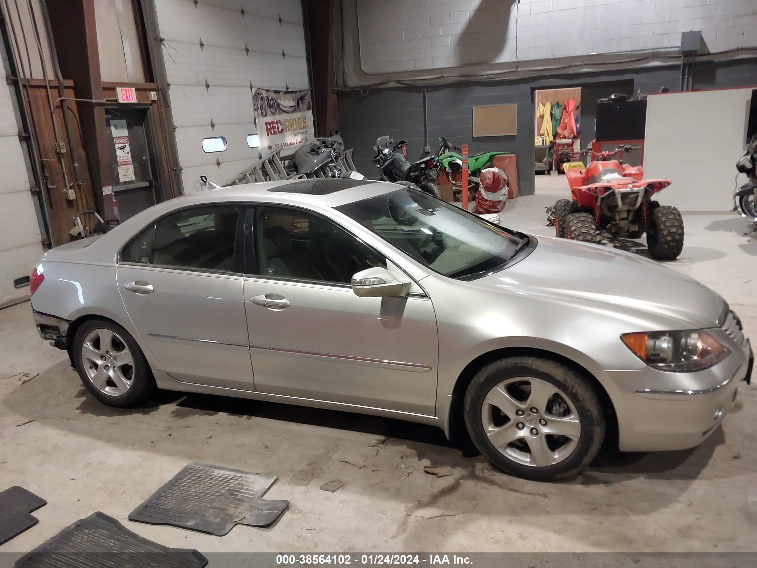 Photo 12 VIN: JH4KB16565C017773 - ACURA RL 