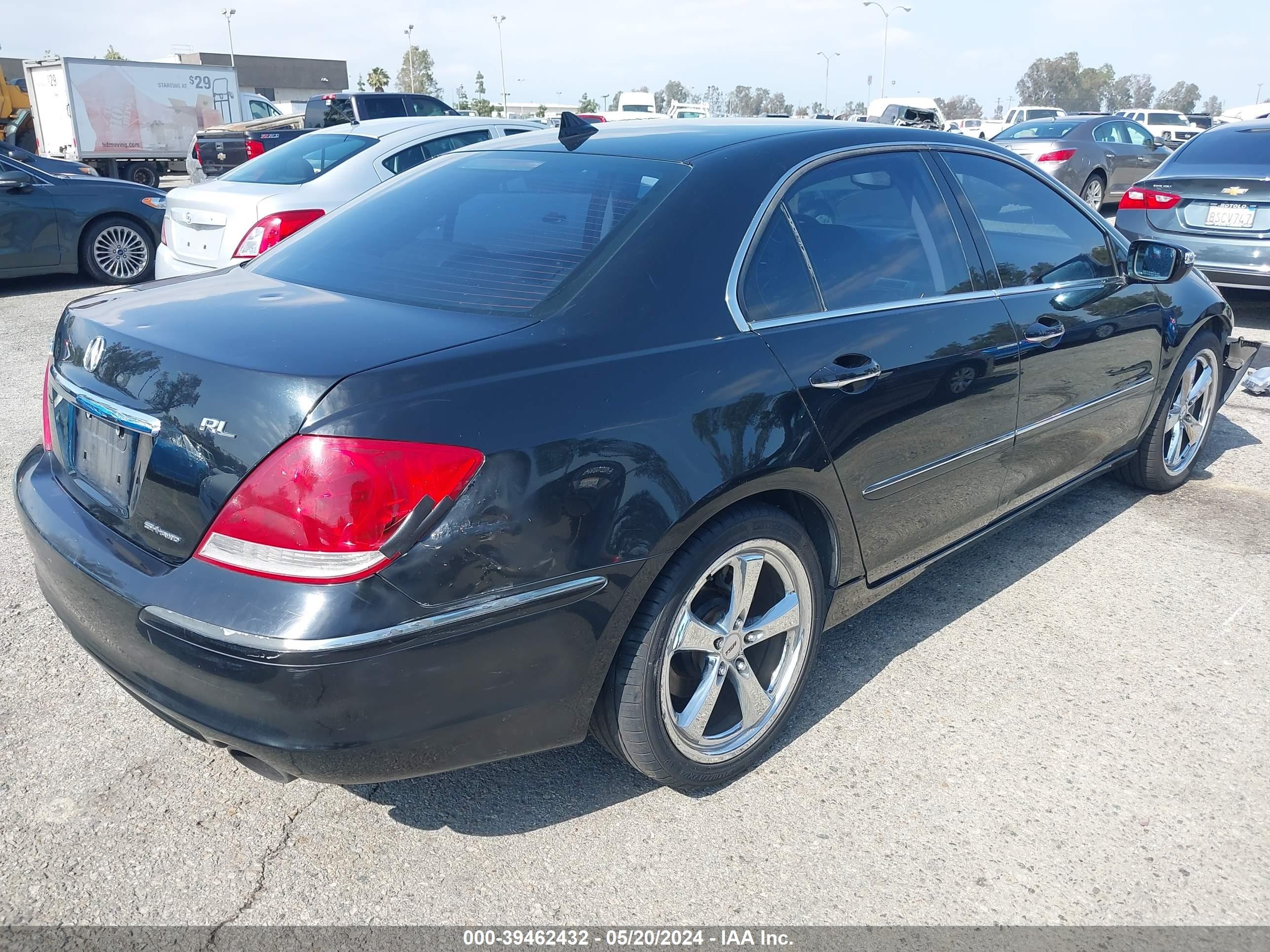 Photo 3 VIN: JH4KB16585C015586 - ACURA RL 