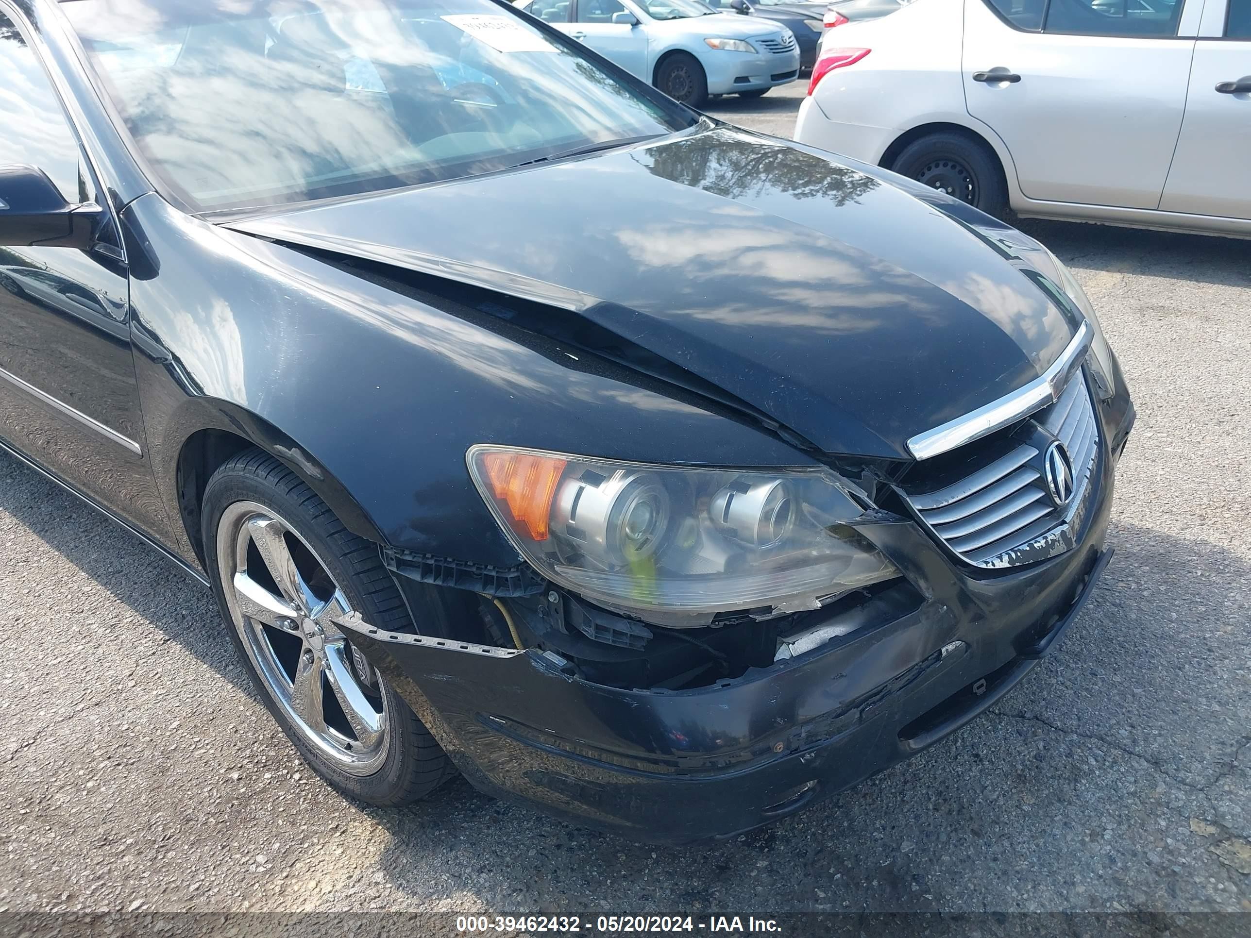 Photo 5 VIN: JH4KB16585C015586 - ACURA RL 