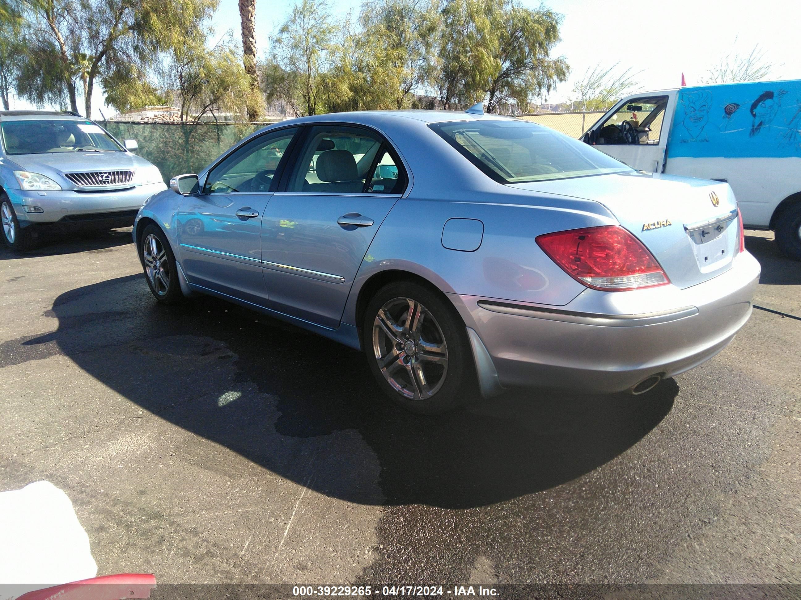 Photo 2 VIN: JH4KB16595C014334 - ACURA RL 