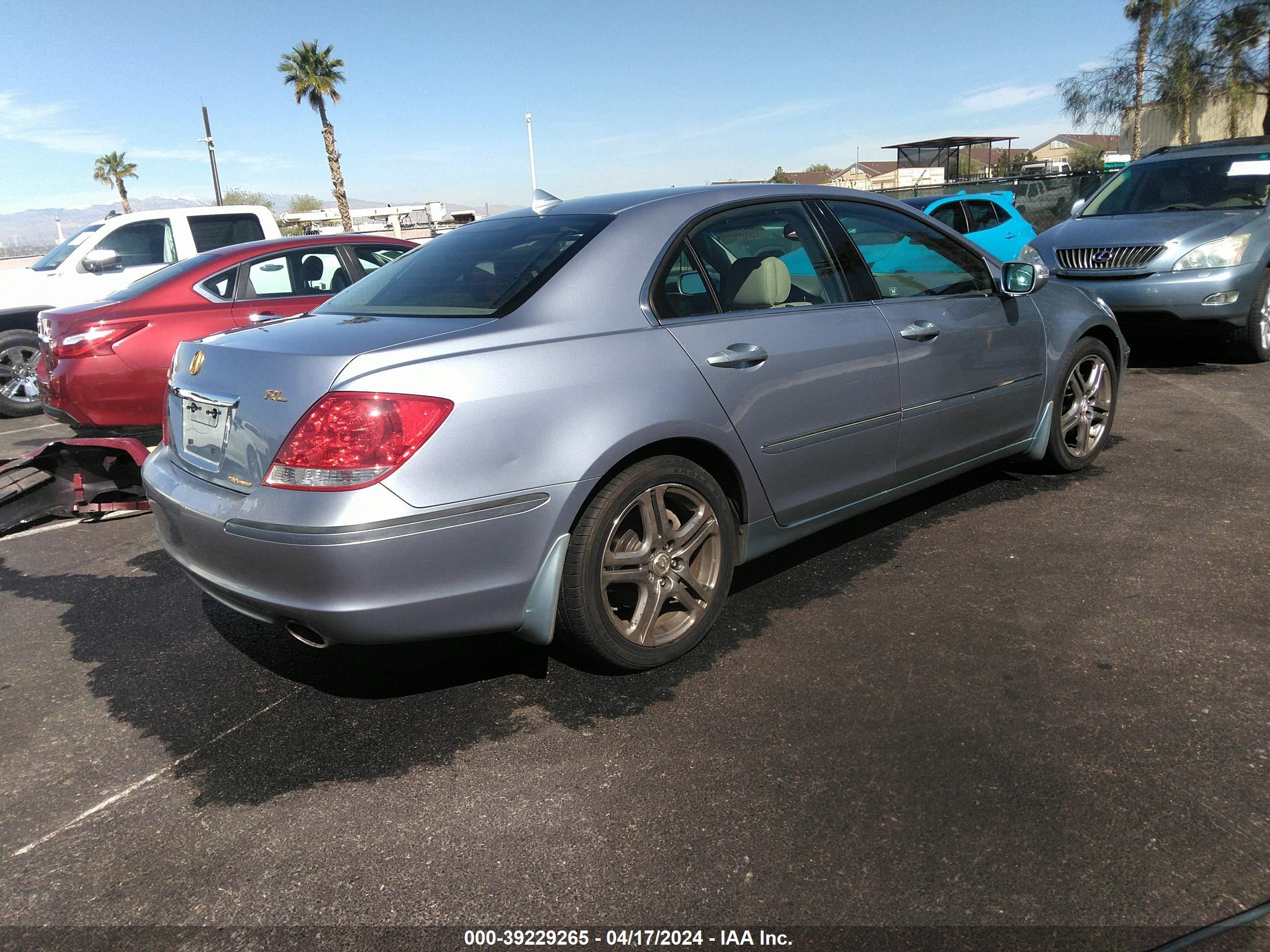 Photo 3 VIN: JH4KB16595C014334 - ACURA RL 