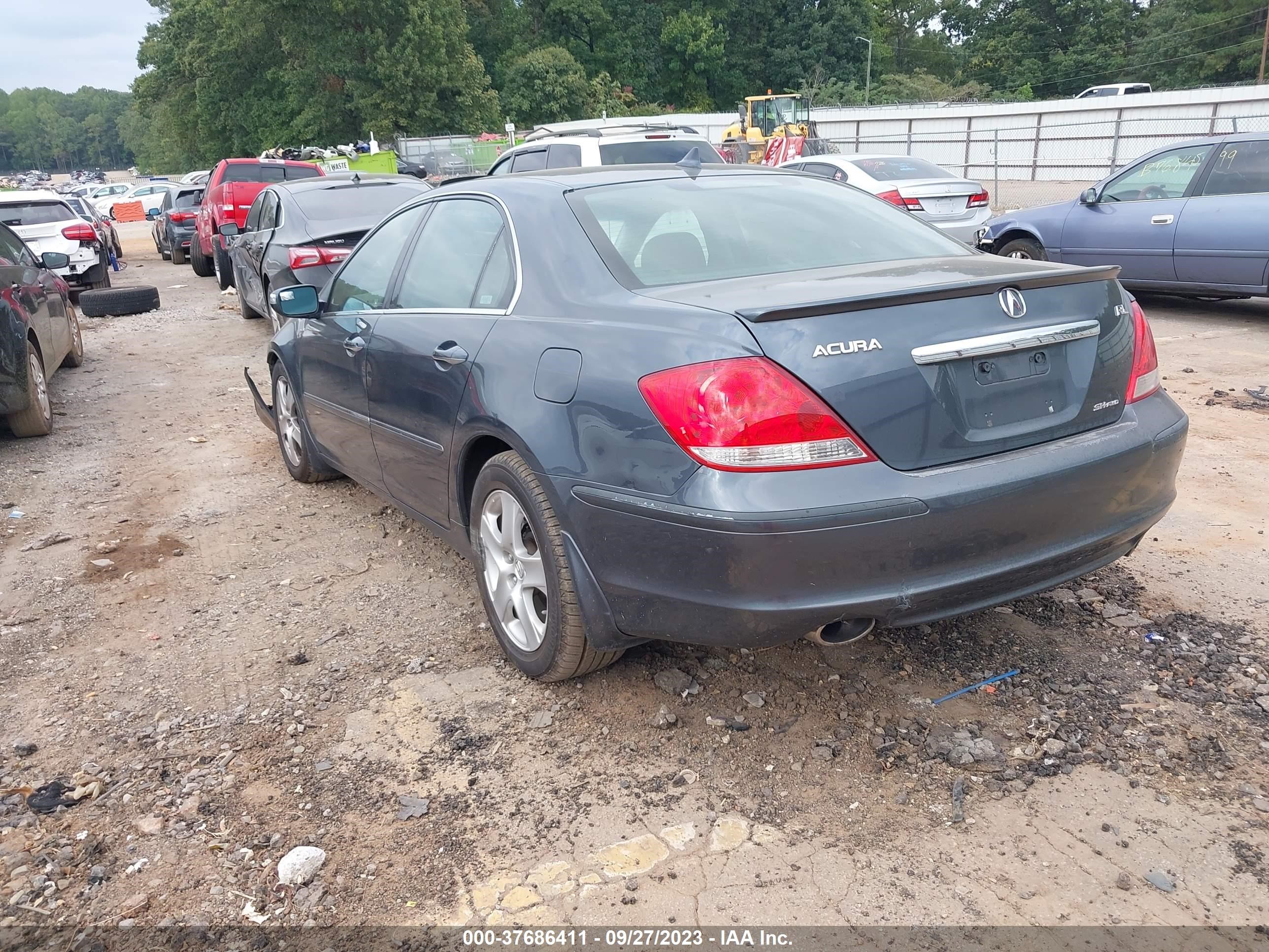 Photo 2 VIN: JH4KB165X5C009191 - ACURA RL 