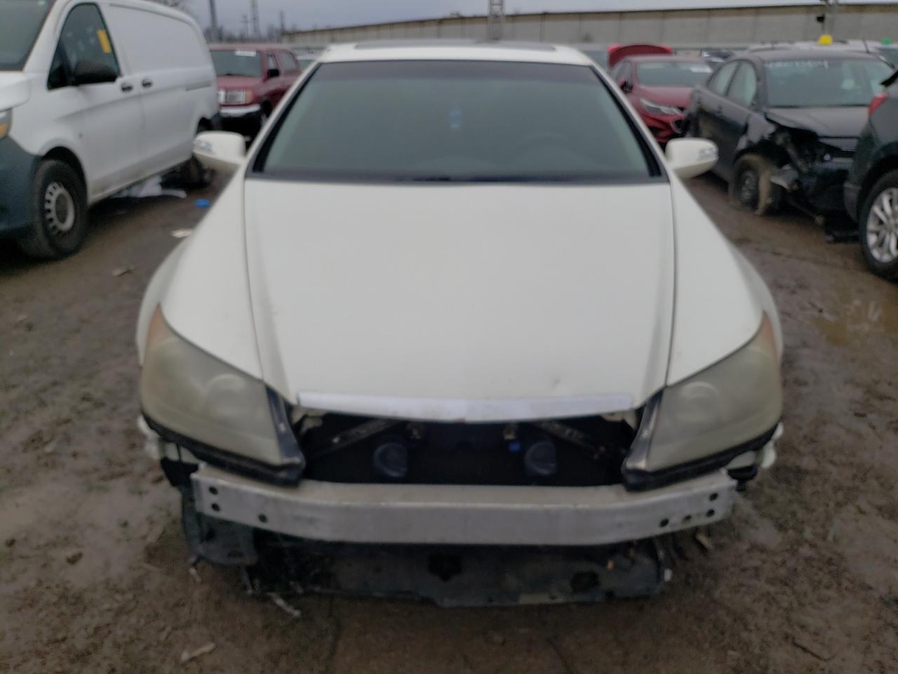 Photo 4 VIN: JH4KB16638C001317 - ACURA RL 