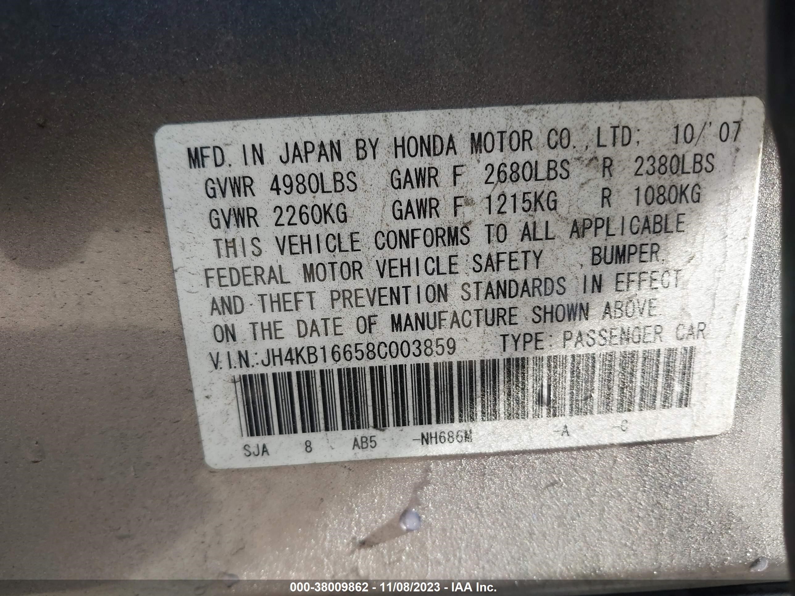 Photo 8 VIN: JH4KB16658C003859 - ACURA RL 