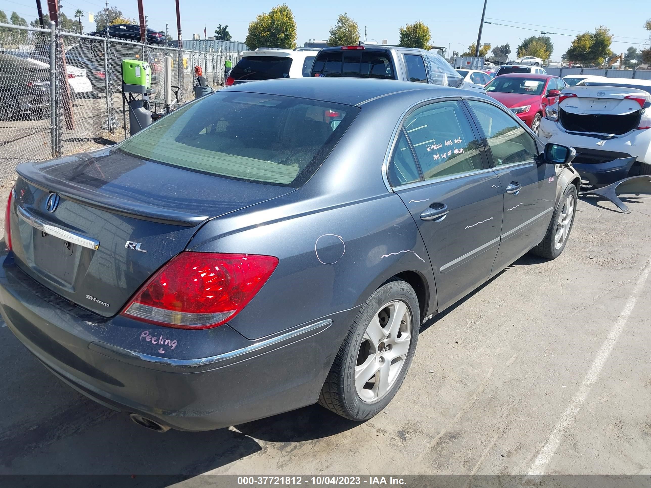 Photo 3 VIN: JH4KB16678C002017 - ACURA RL 