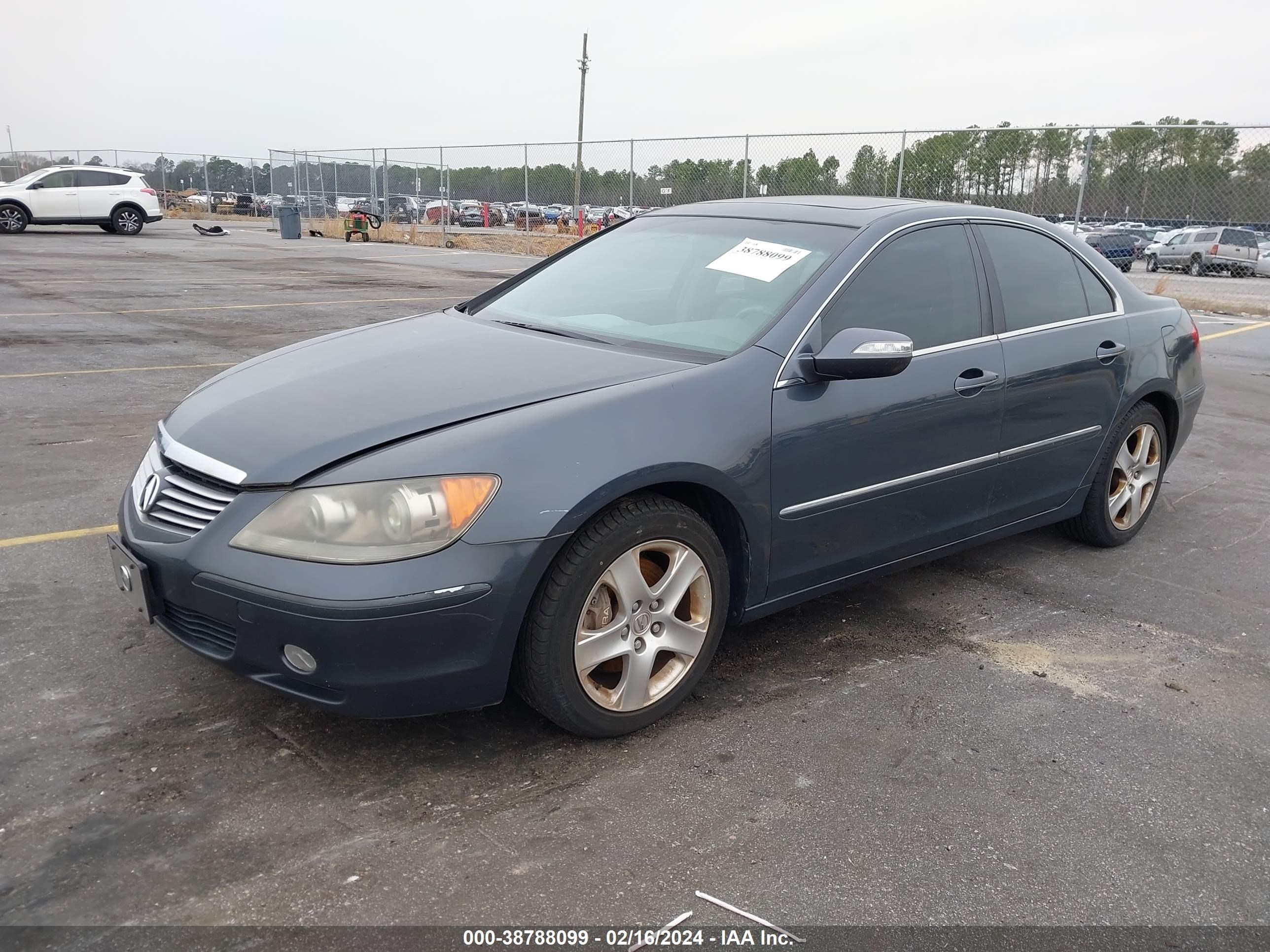 Photo 1 VIN: JH4KB166X7C004133 - ACURA RL 