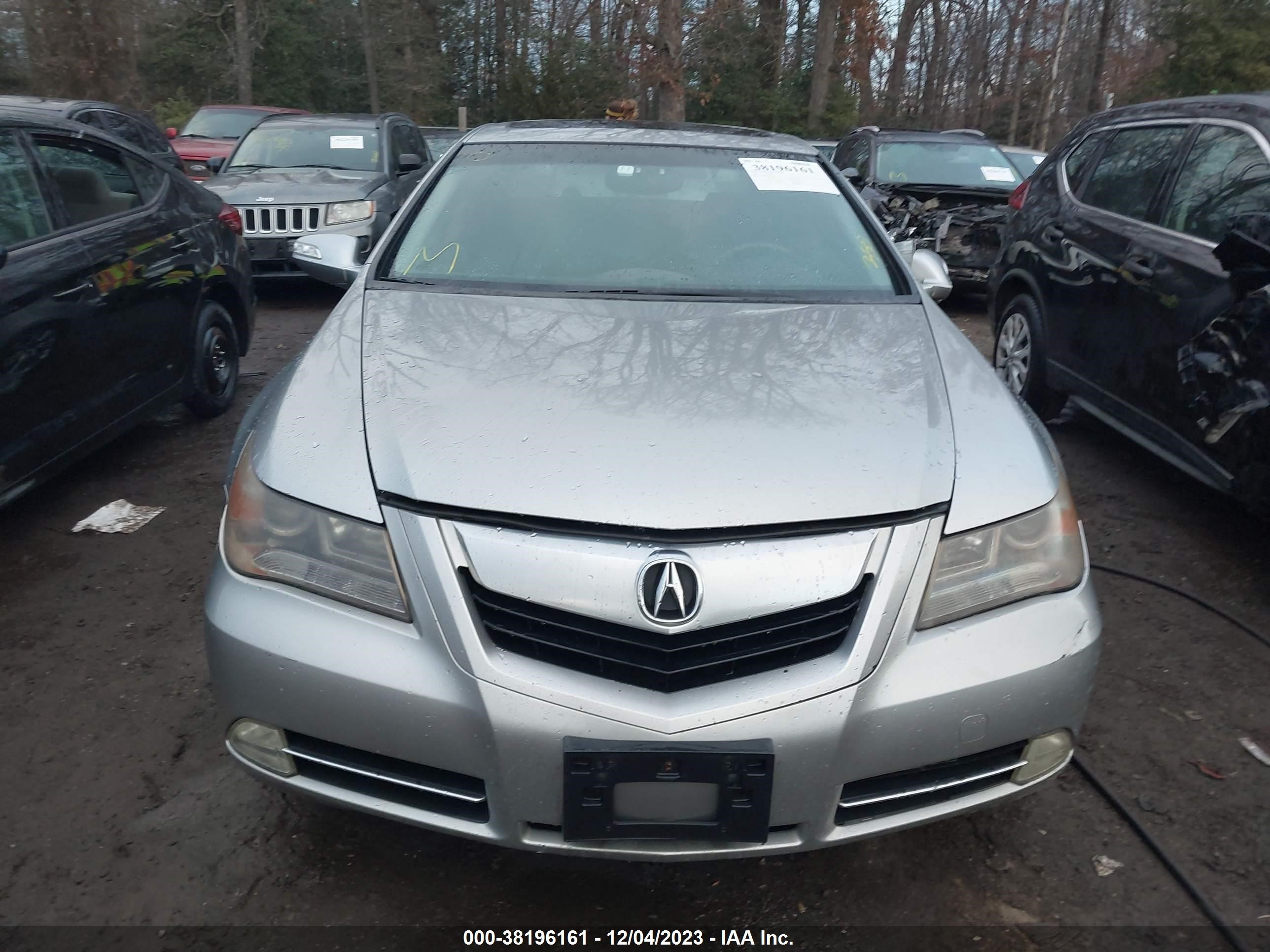 Photo 11 VIN: JH4KB26649C000961 - ACURA RL 