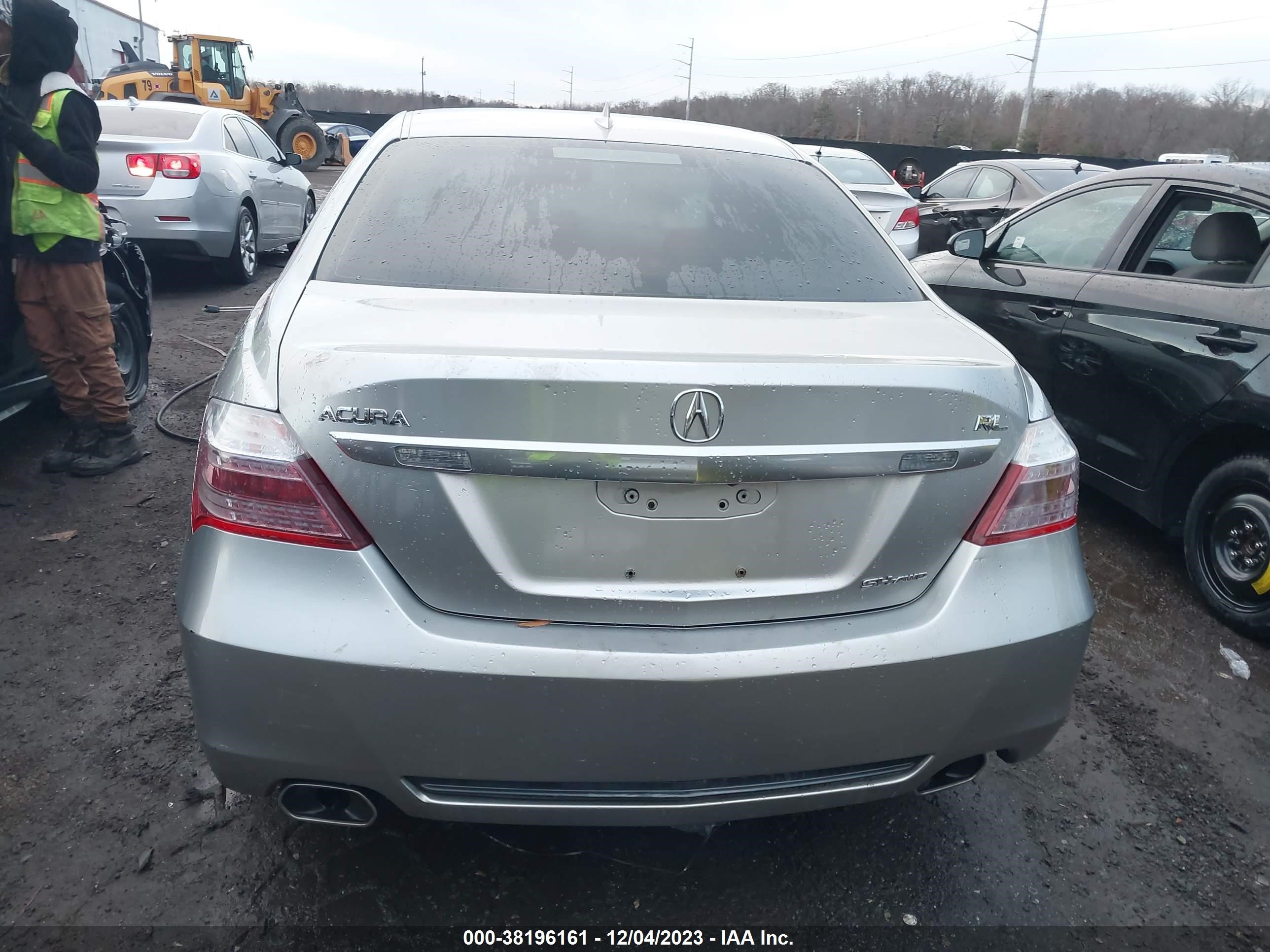 Photo 15 VIN: JH4KB26649C000961 - ACURA RL 