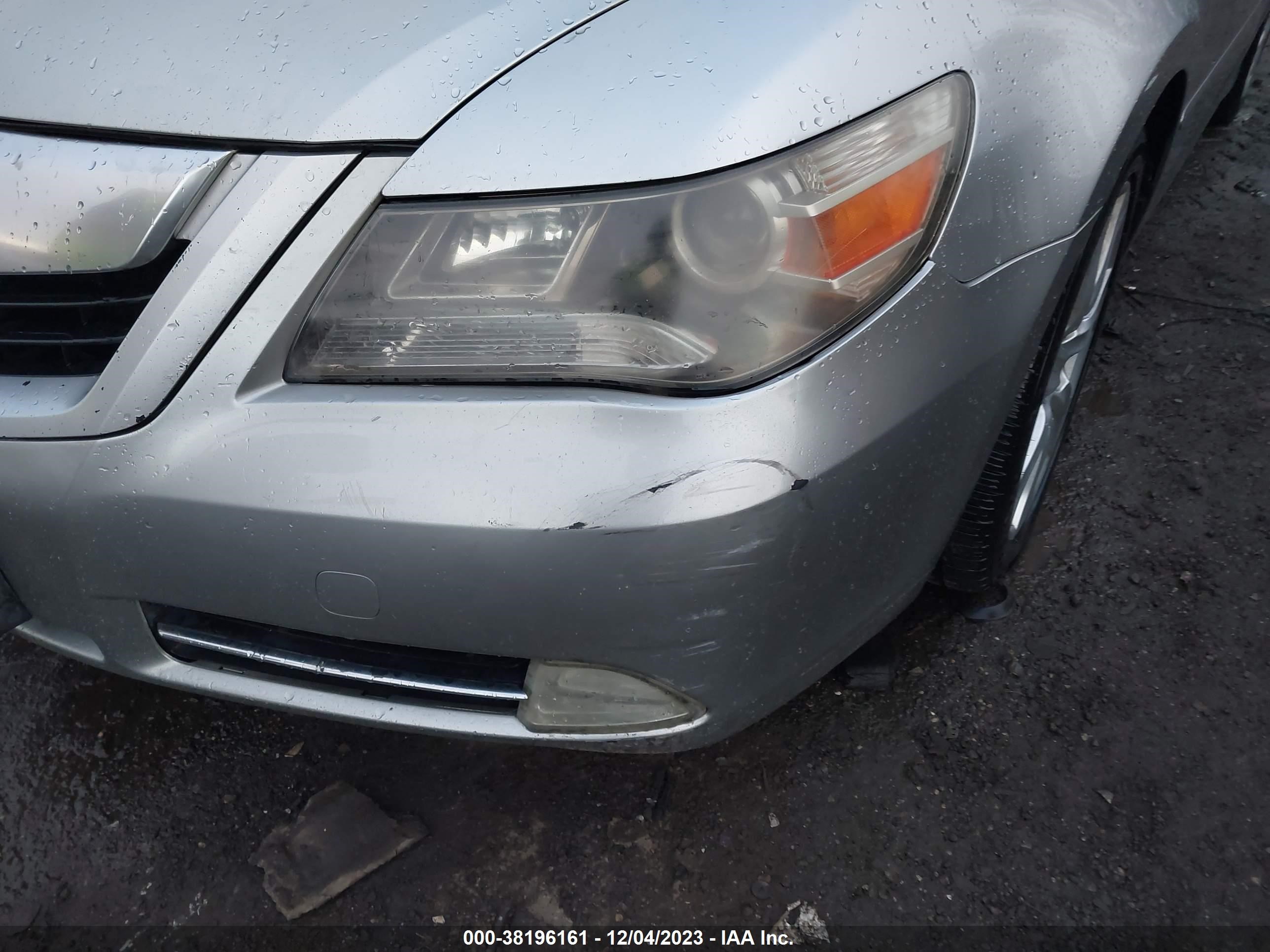 Photo 5 VIN: JH4KB26649C000961 - ACURA RL 