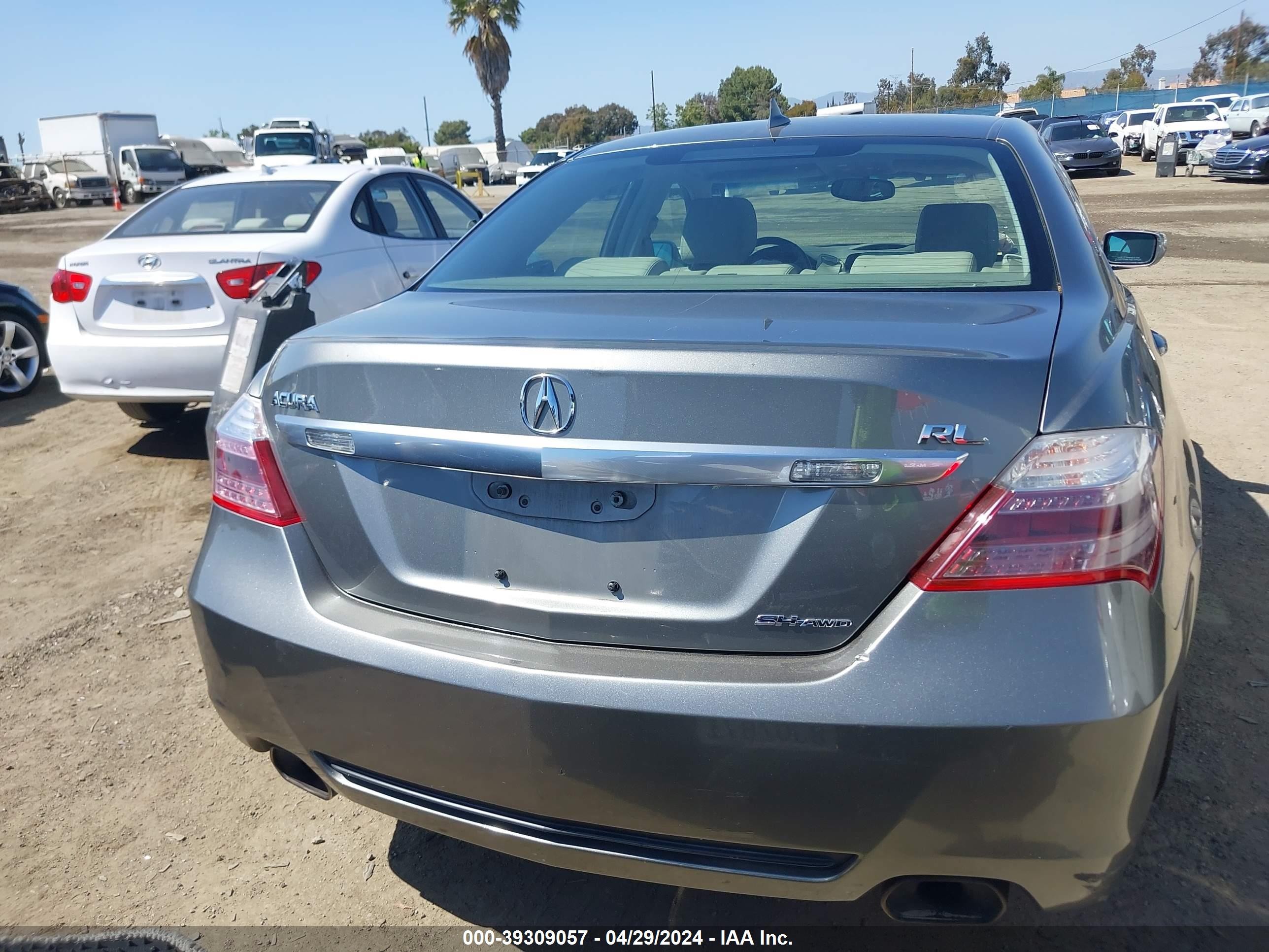 Photo 15 VIN: JH4KB26659C001262 - ACURA RL 