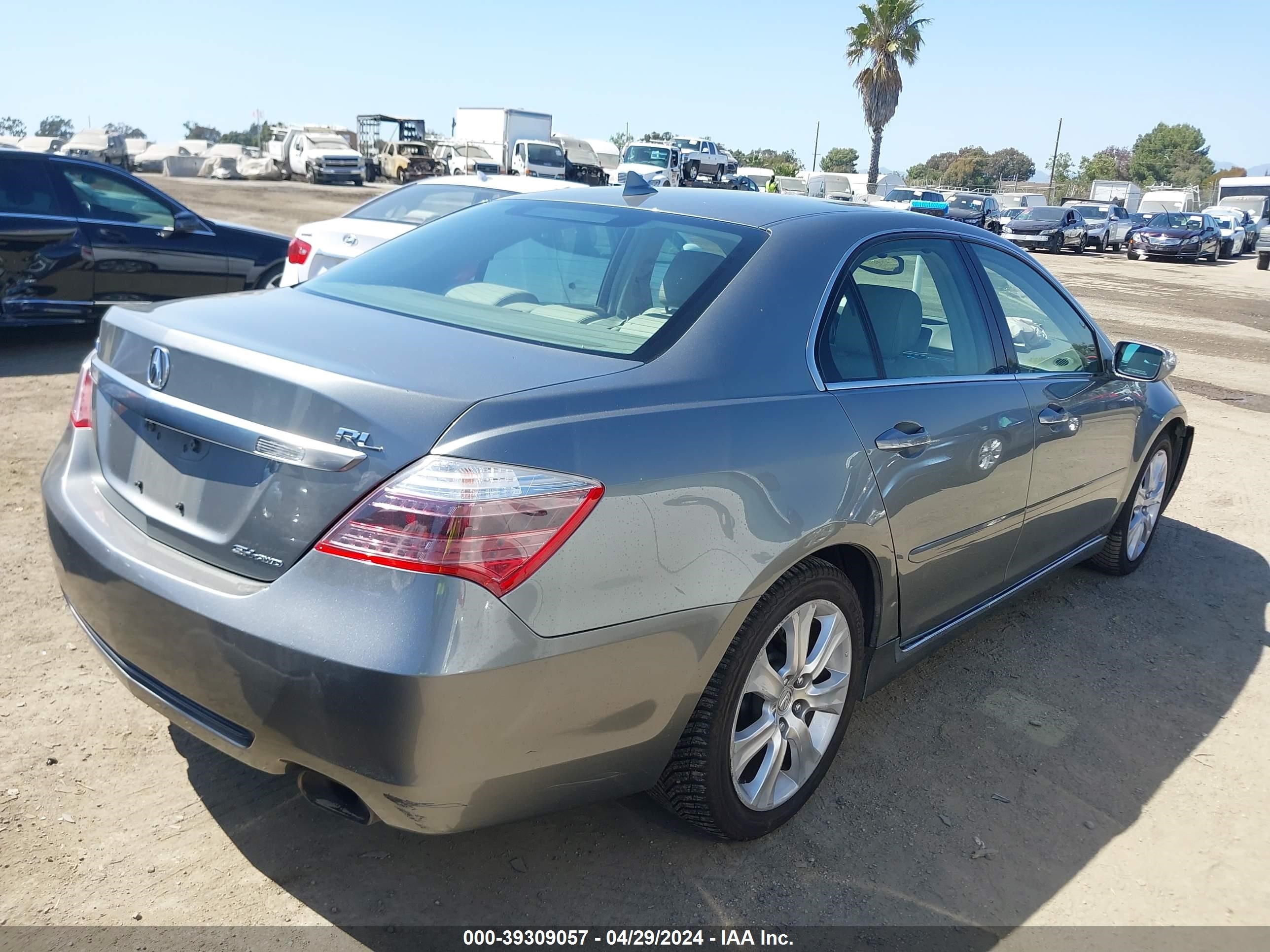 Photo 3 VIN: JH4KB26659C001262 - ACURA RL 