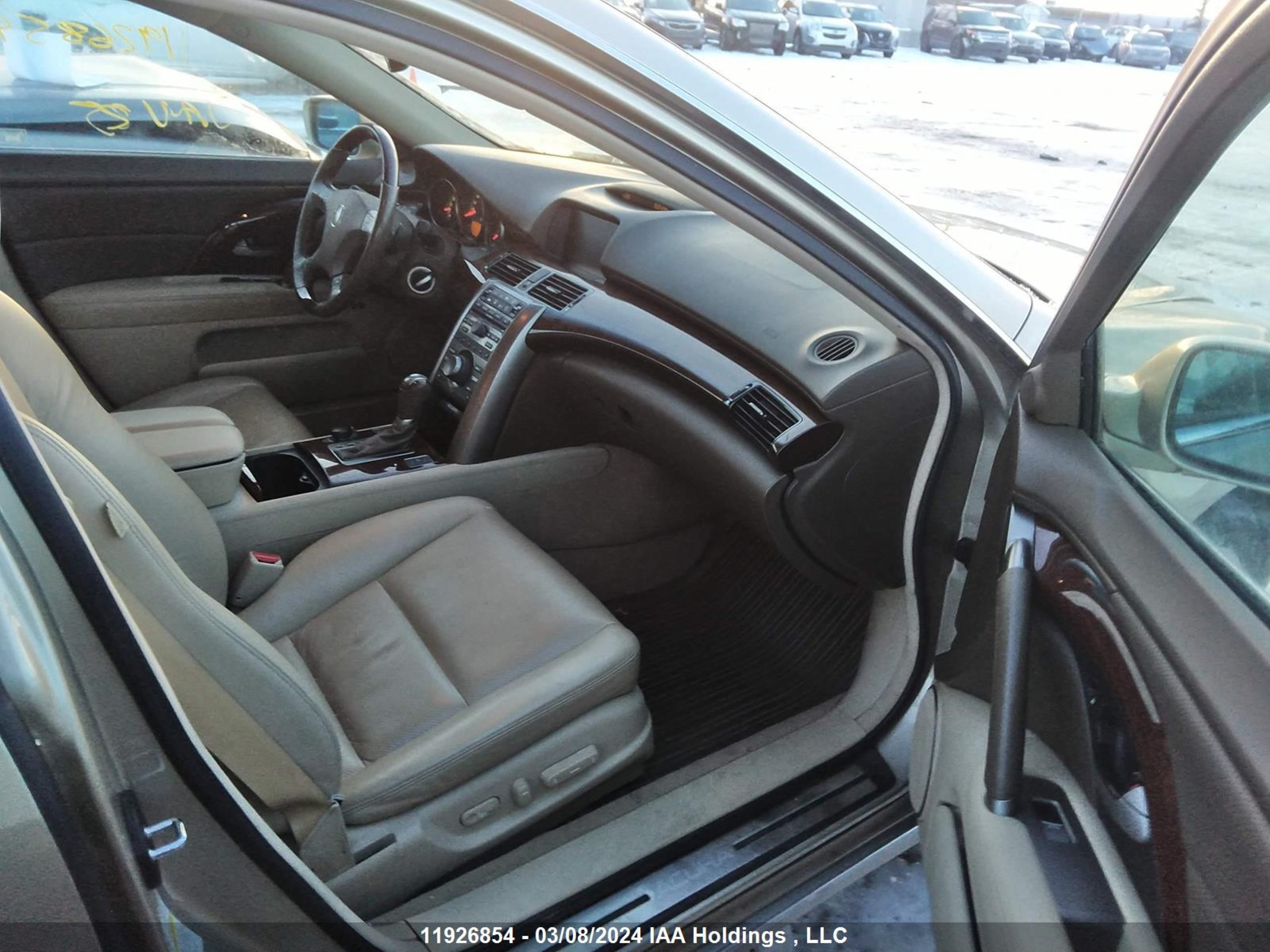 Photo 4 VIN: JH4KB2F33AC800029 - ACURA RL 