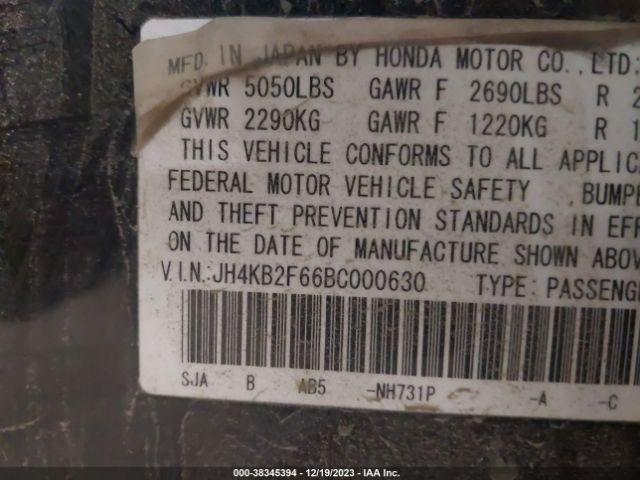 Photo 8 VIN: JH4KB2F66BC000630 - ACURA RL 