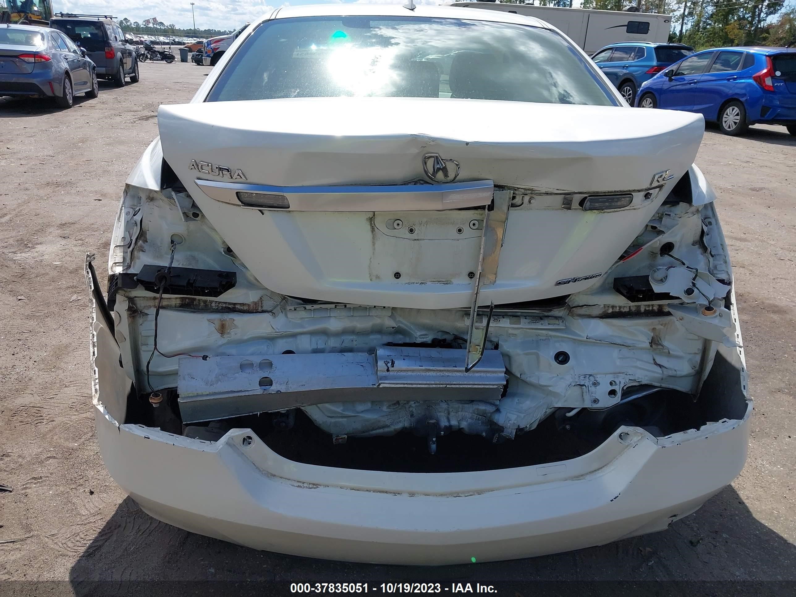 Photo 5 VIN: JH4KB2F68AC002040 - ACURA RL 