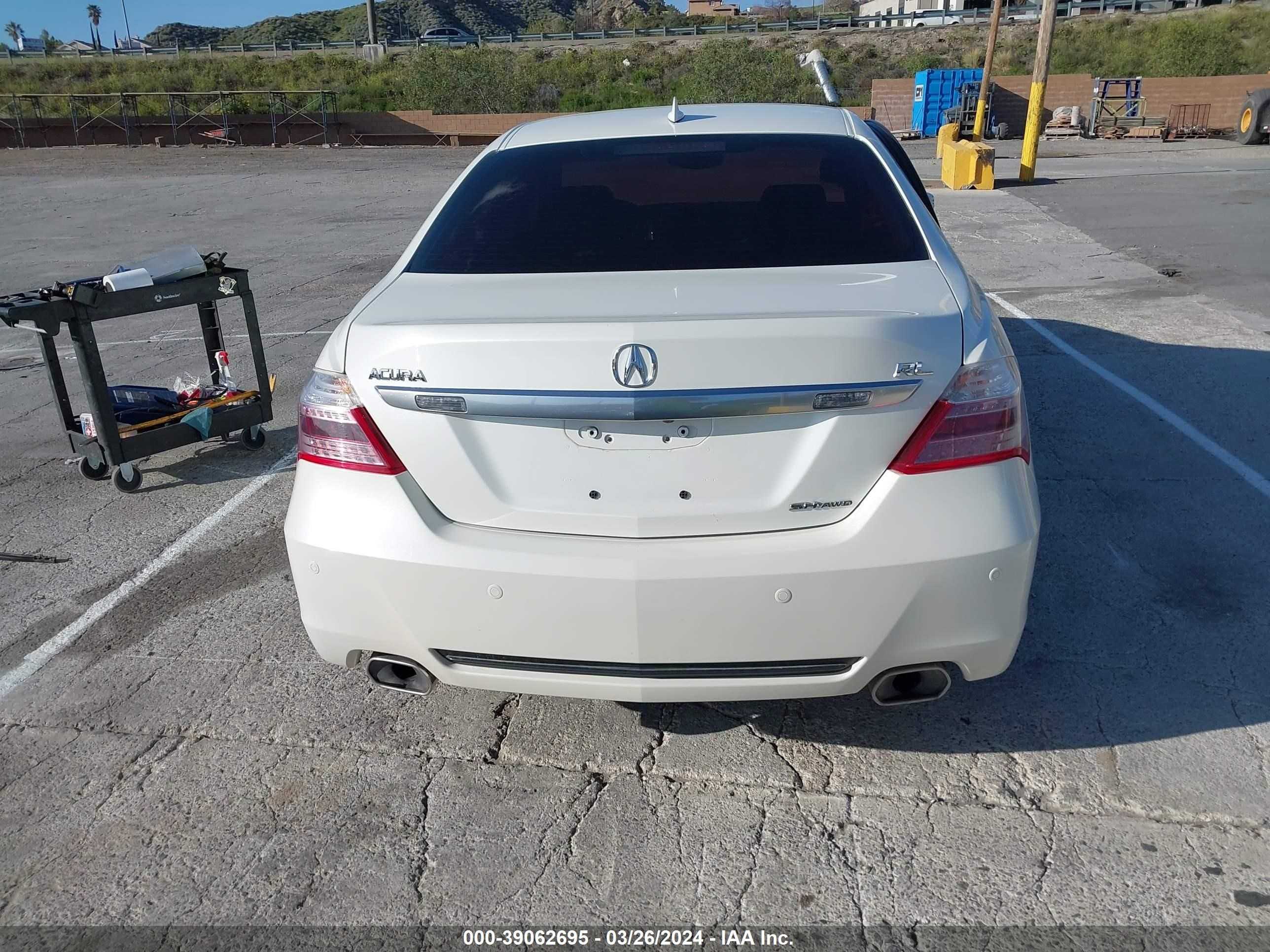 Photo 15 VIN: JH4KB2F6XBC000937 - ACURA RL 