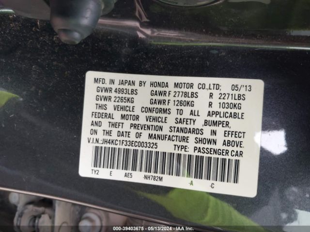 Photo 8 VIN: JH4KC1F33EC003325 - ACURA RLX 