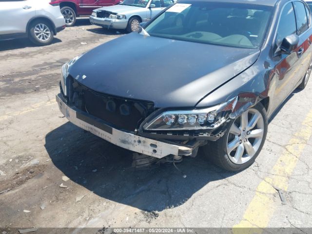 Photo 5 VIN: JH4KC1F37EC003330 - ACURA RLX 