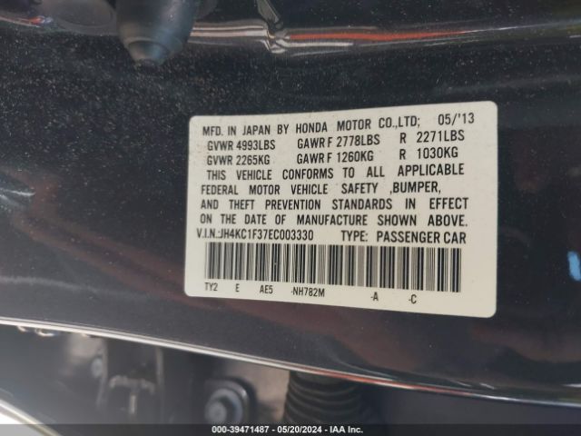 Photo 8 VIN: JH4KC1F37EC003330 - ACURA RLX 