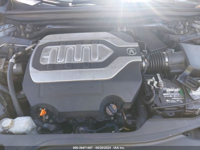 Photo 9 VIN: JH4KC1F37EC003330 - ACURA RLX 